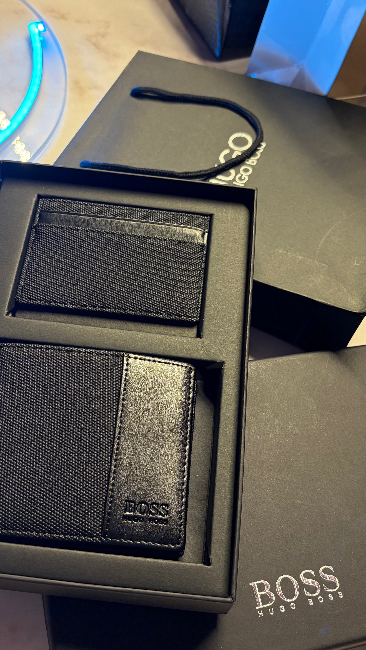 Hugo Boss Wallet & Cardholder Set