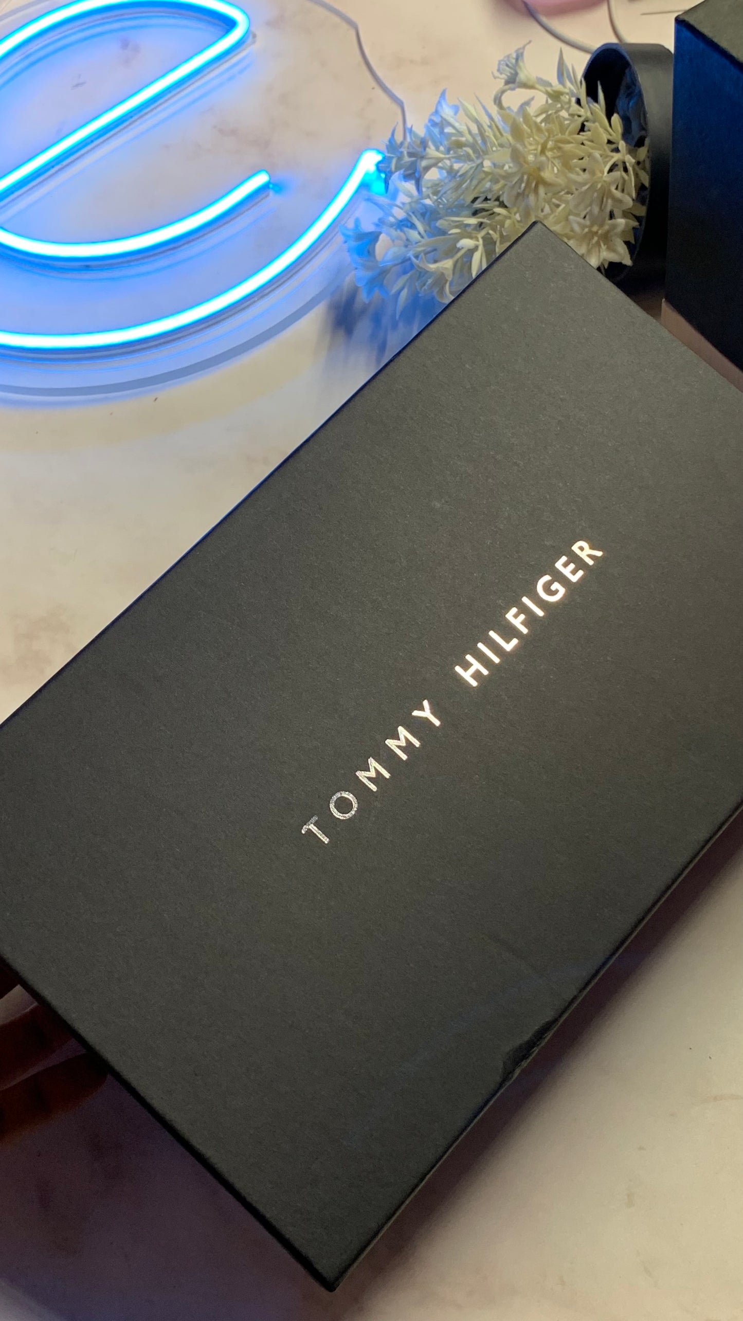 Tommy Hilfiger HandBag With Box