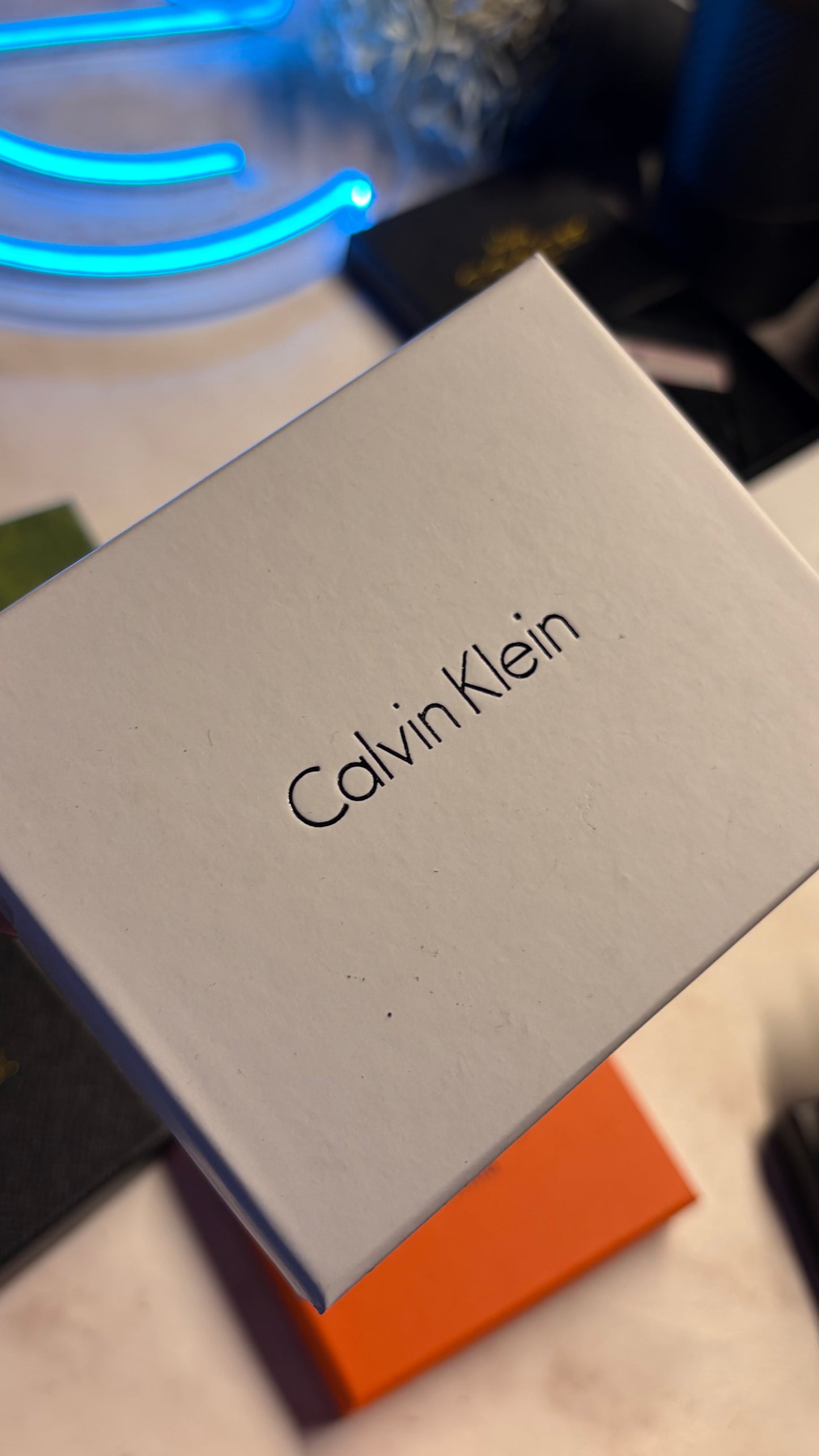 Calvin Klein Cardholder With Box
