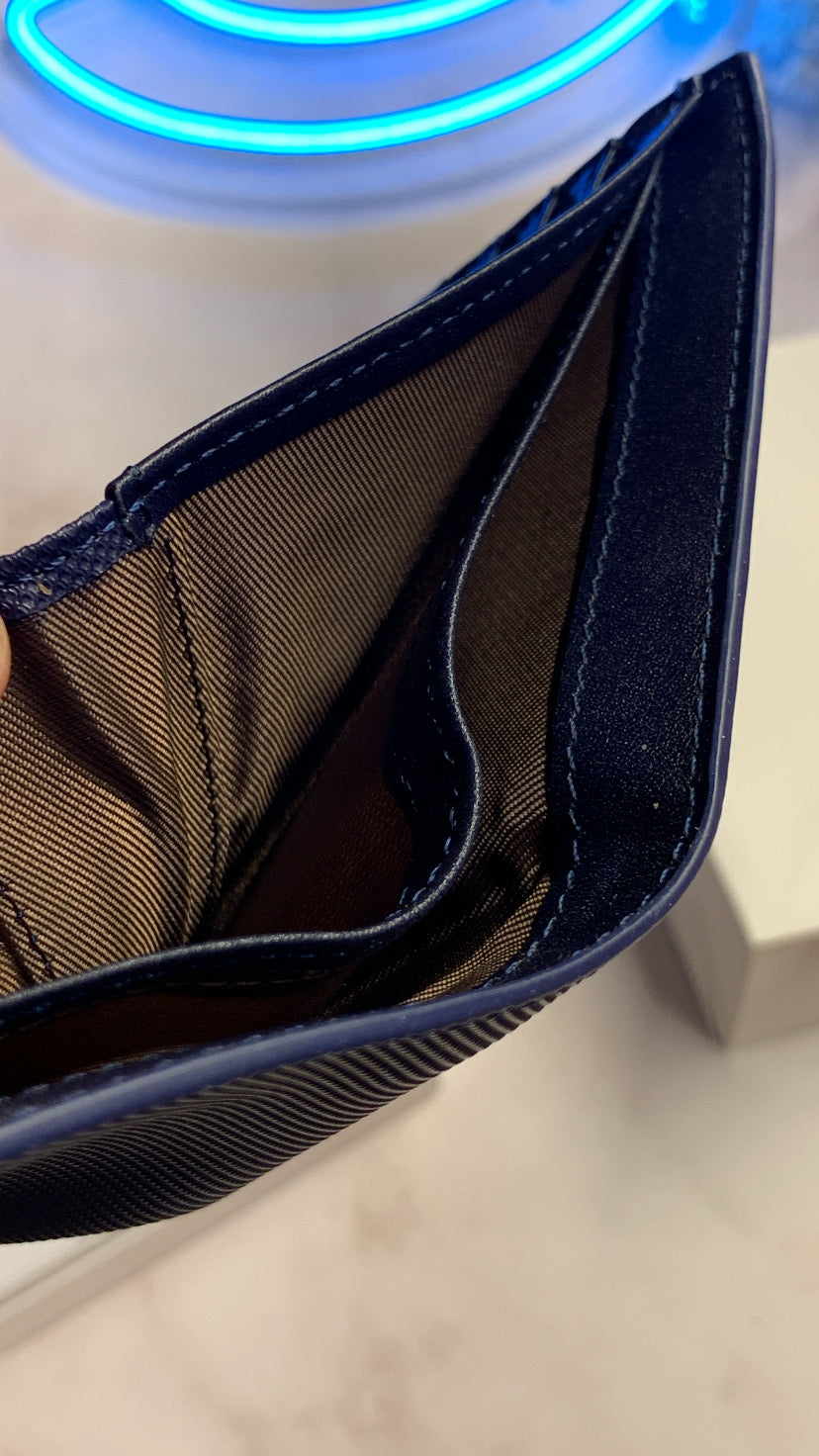 Lacoste Bifold Wallet with cardholder - Navy Blue