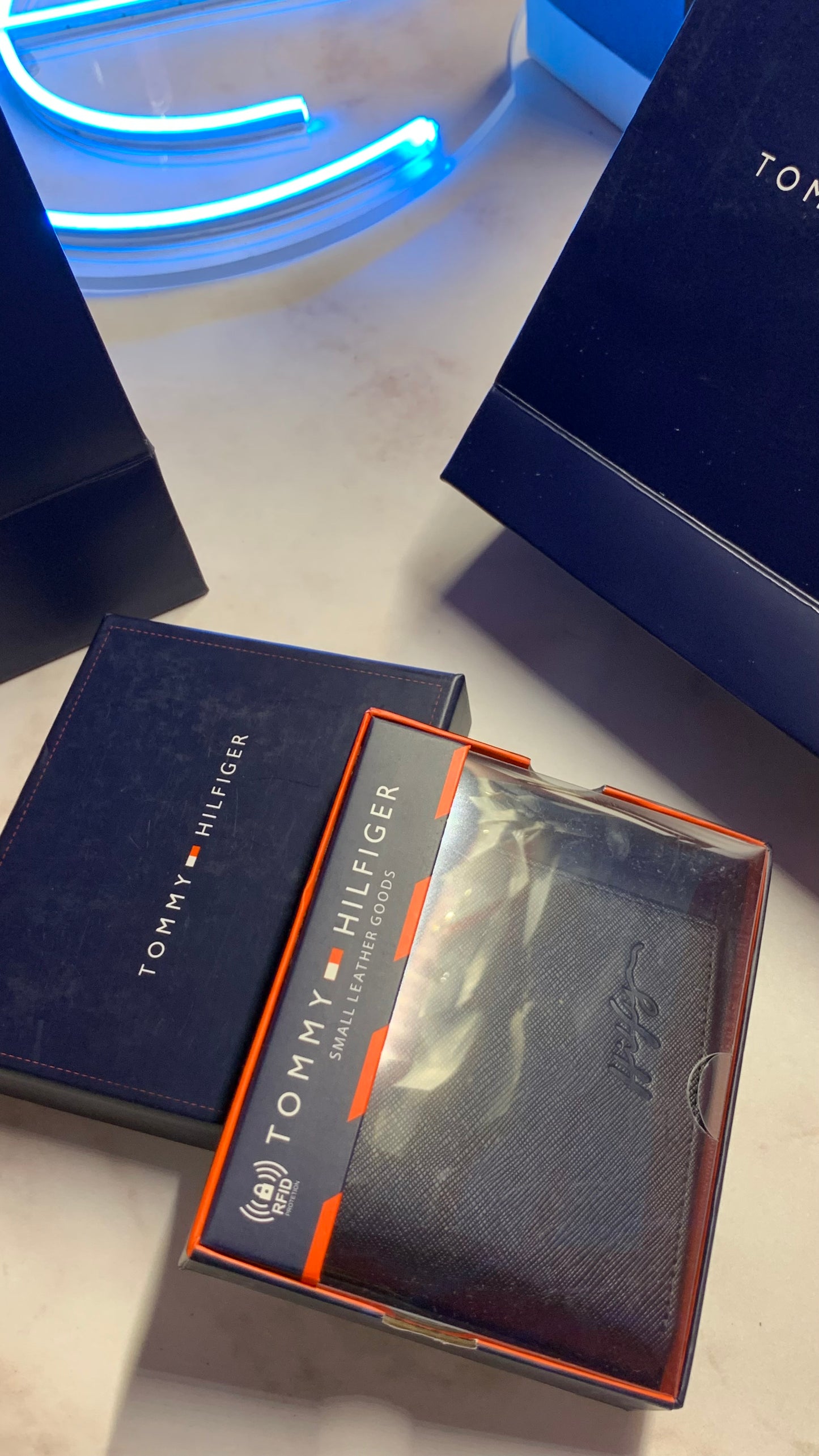 Tommy Hilfiger Wallet