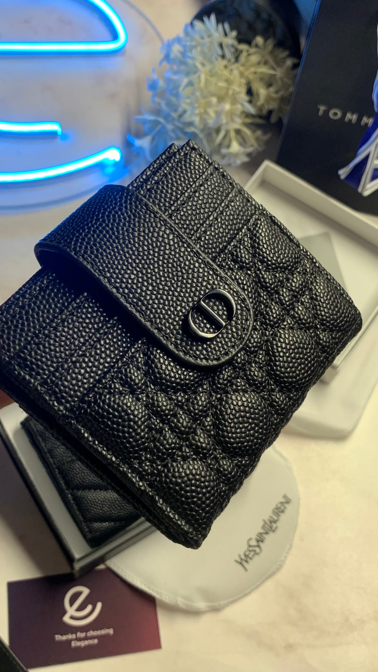 Dior - Bifold Cardholder - Black