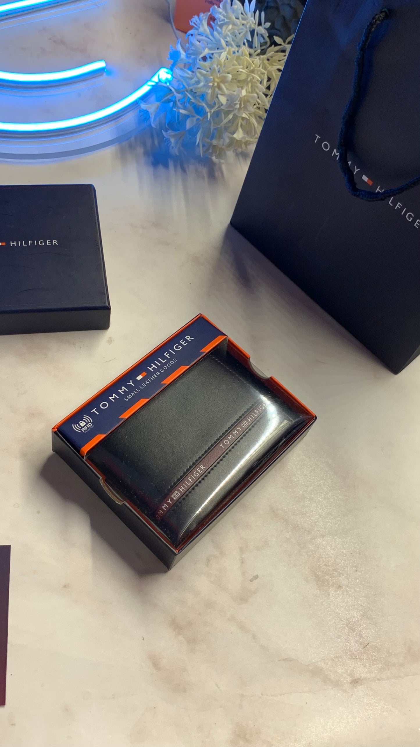 Tommy Hilfiger Wallet