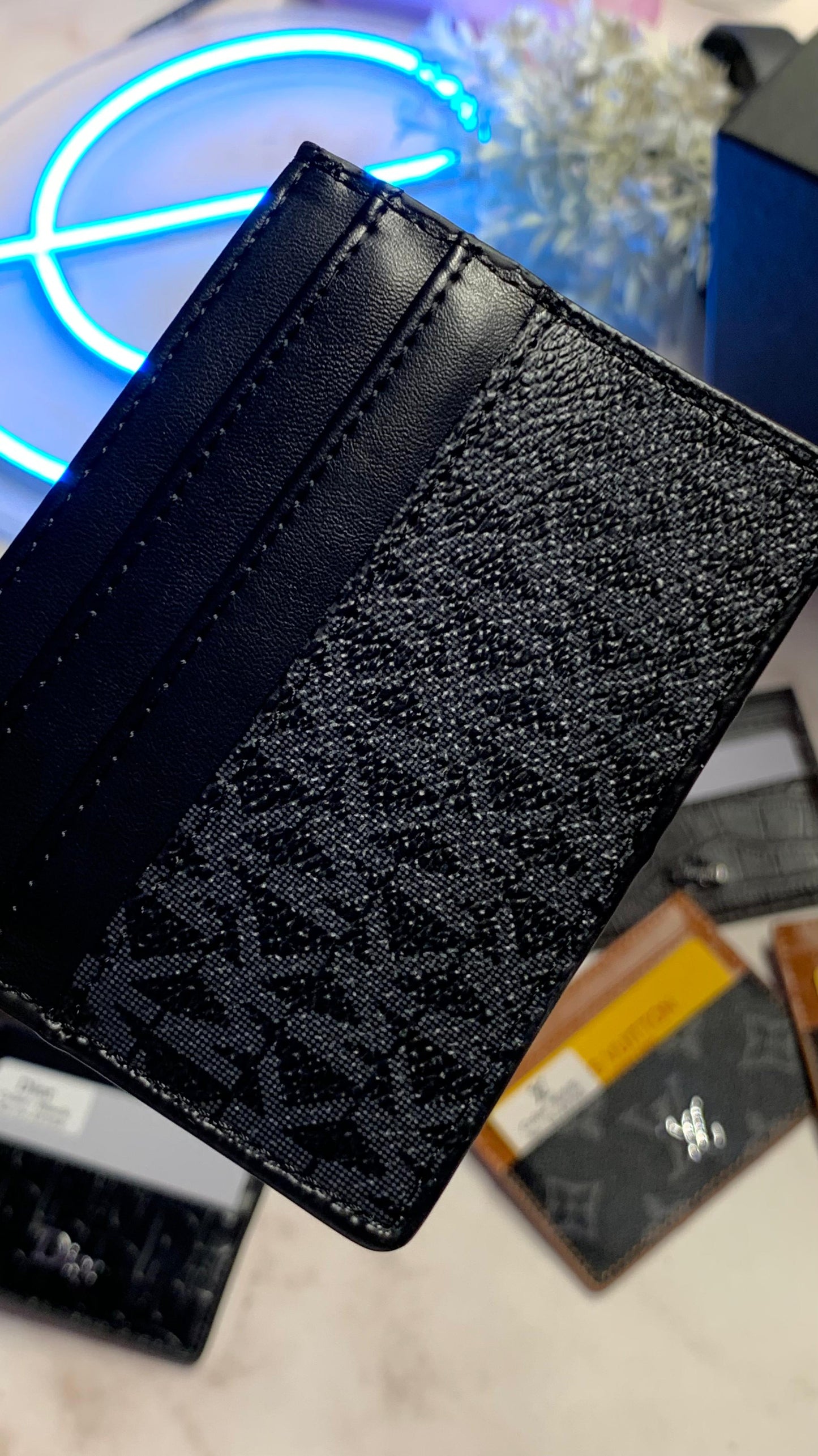 MK Cardholder - Black
