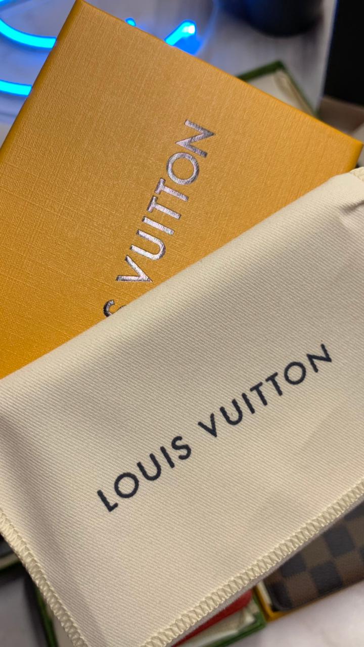 Louis Vuitton Cardholder - Brown