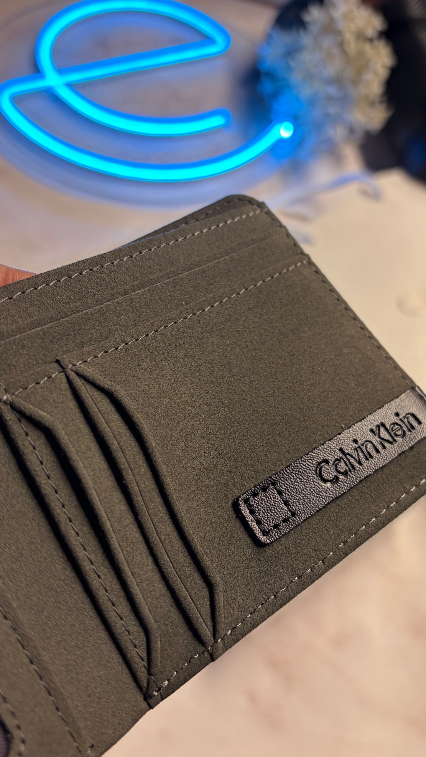 Calvin Klein Wallet & Keychain Set