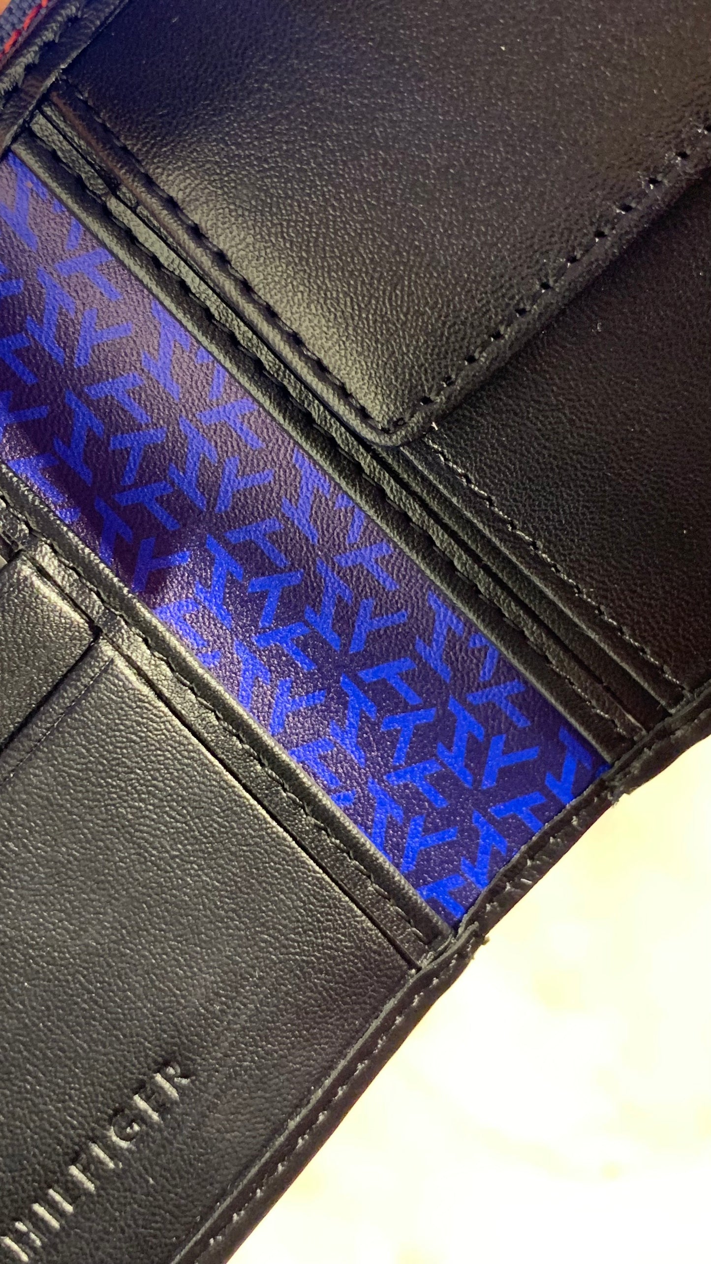Tommy Hilfiger Wallet