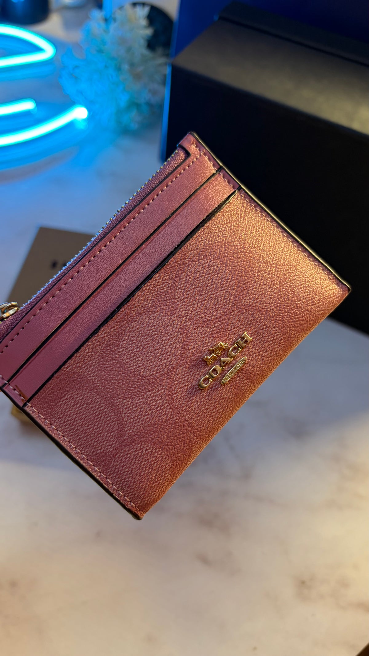 Coach Zipper Cardholder - Premium Quality