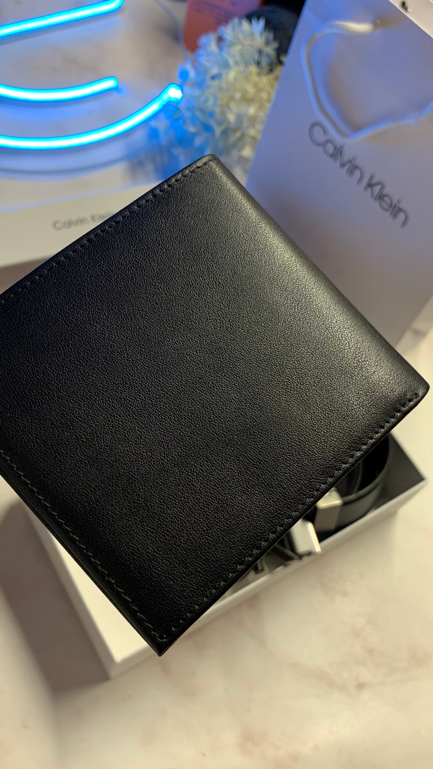 Calvin Klein Wallet & Doubleface Belt Set - CK Logo