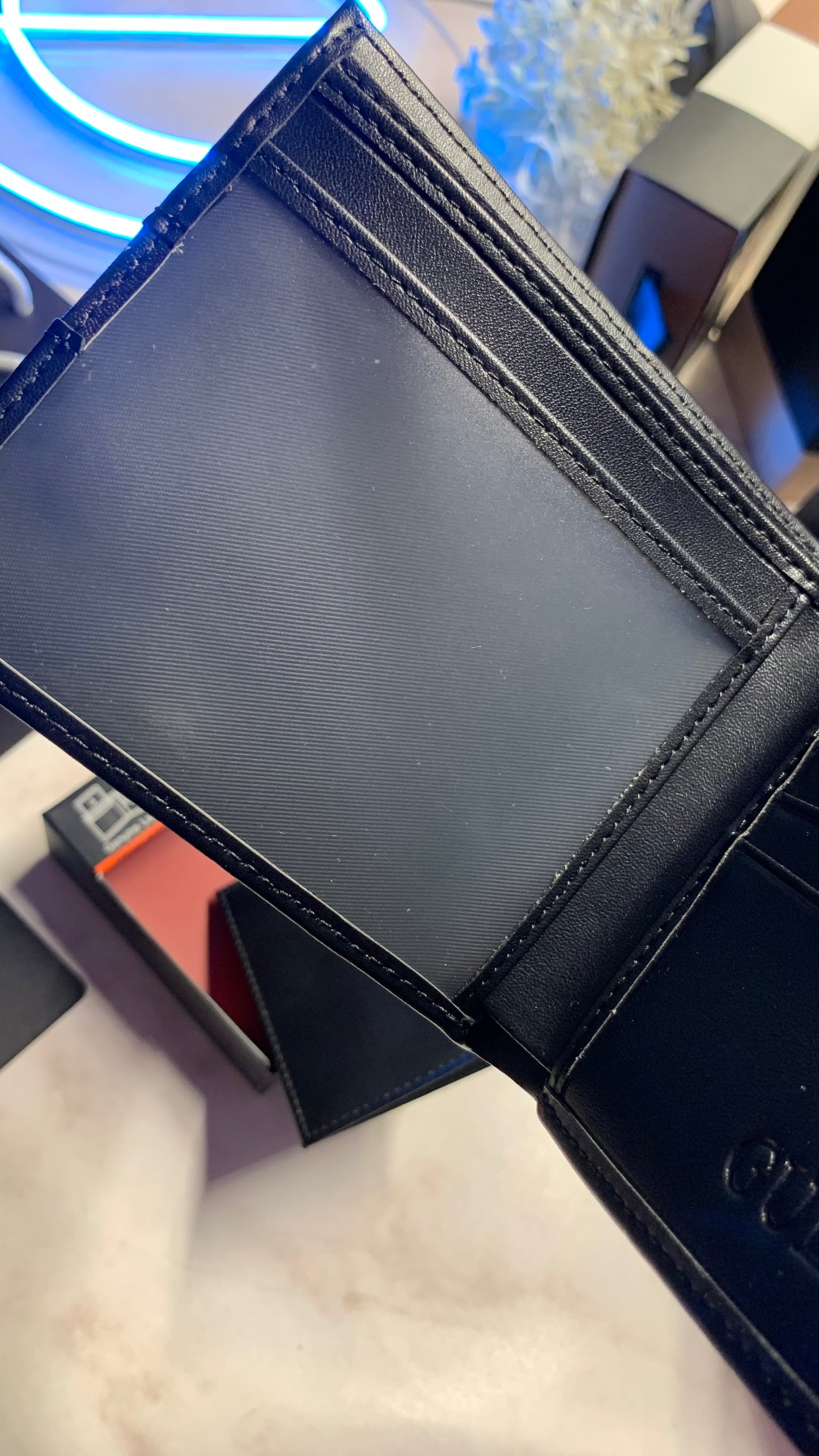 Guess Wallet For Men With ID Holder