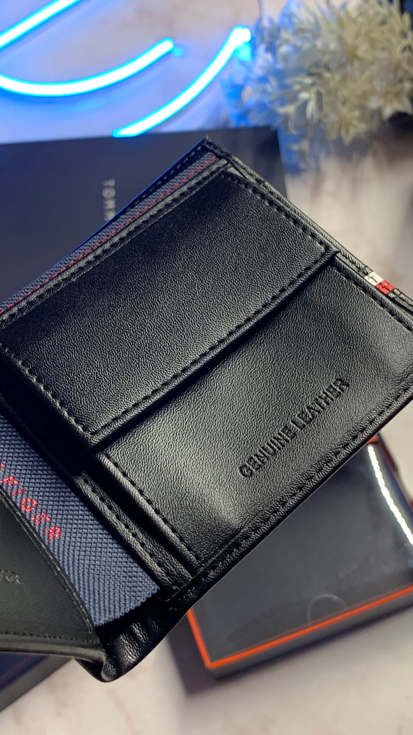 Tommy Hilfiger Wallet