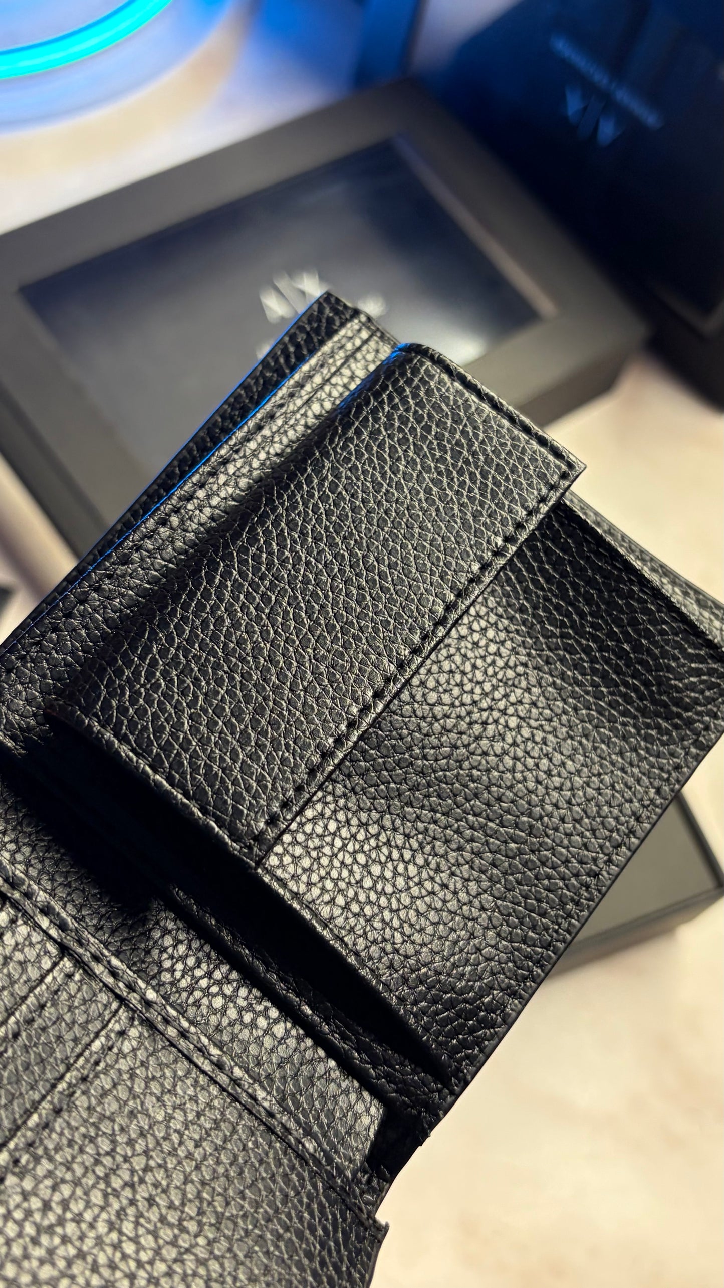 Armani Exchange Wallet & Keychain Set