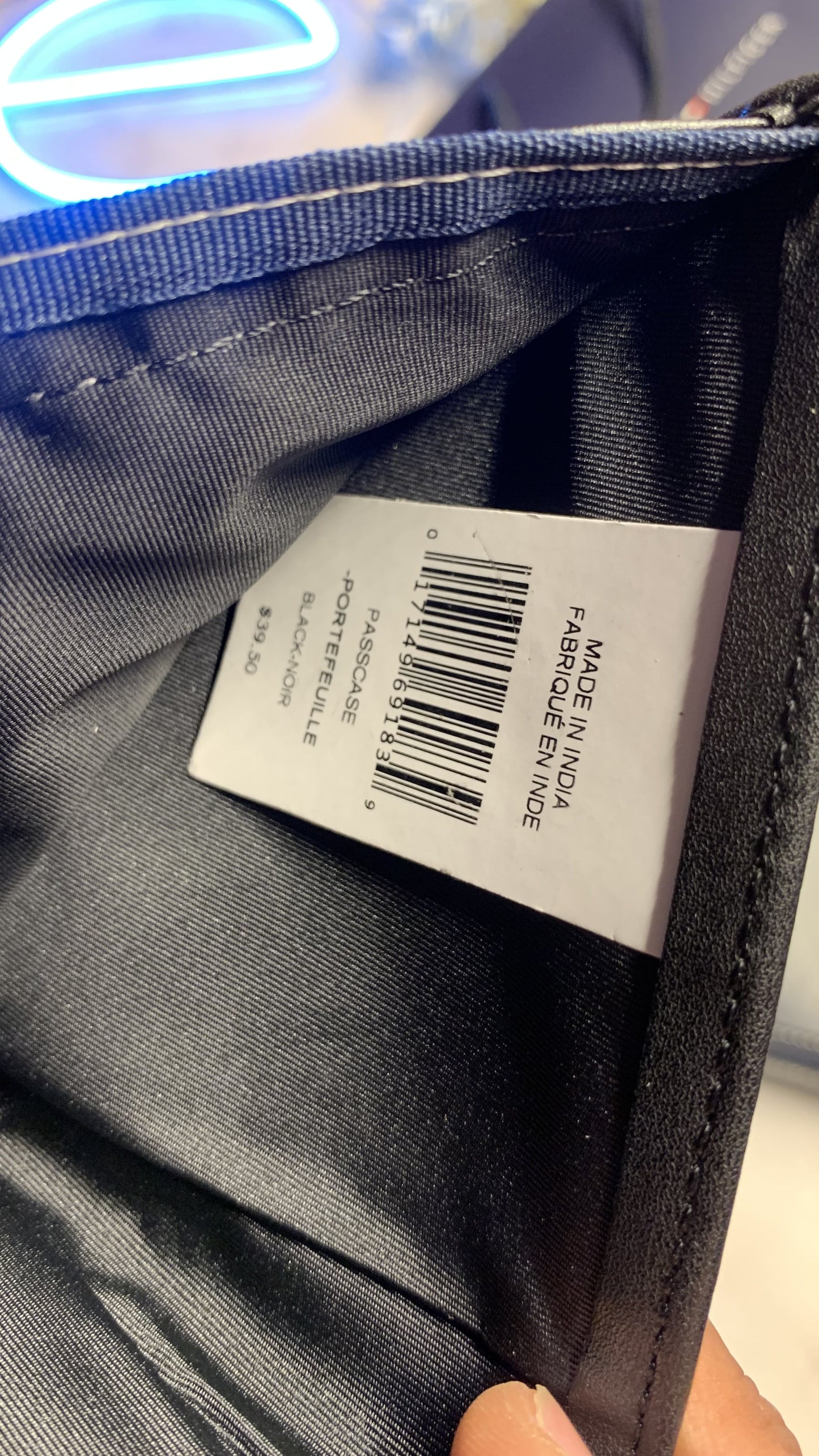 Tommy Hilfiger Bifold wallet - Leather box