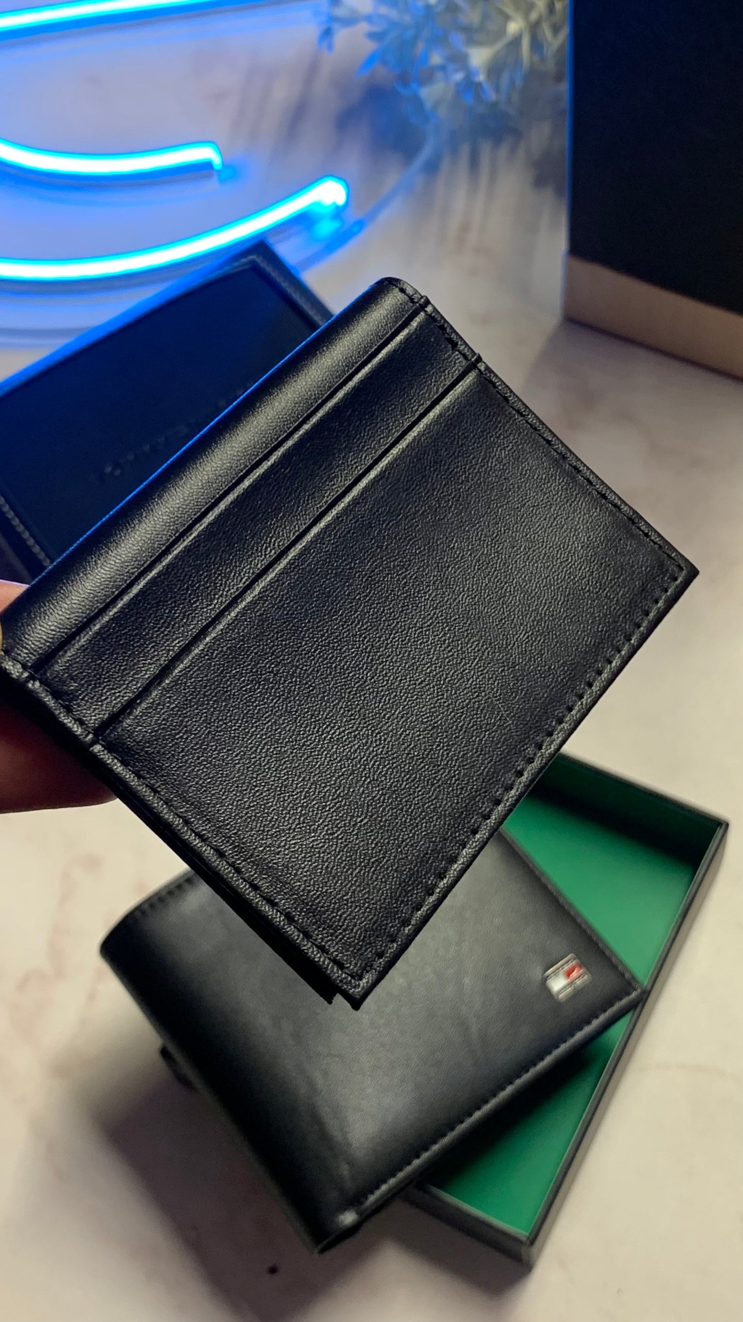 Tommy Hilfiger Basic Wallet with Cardholder - 2pcs