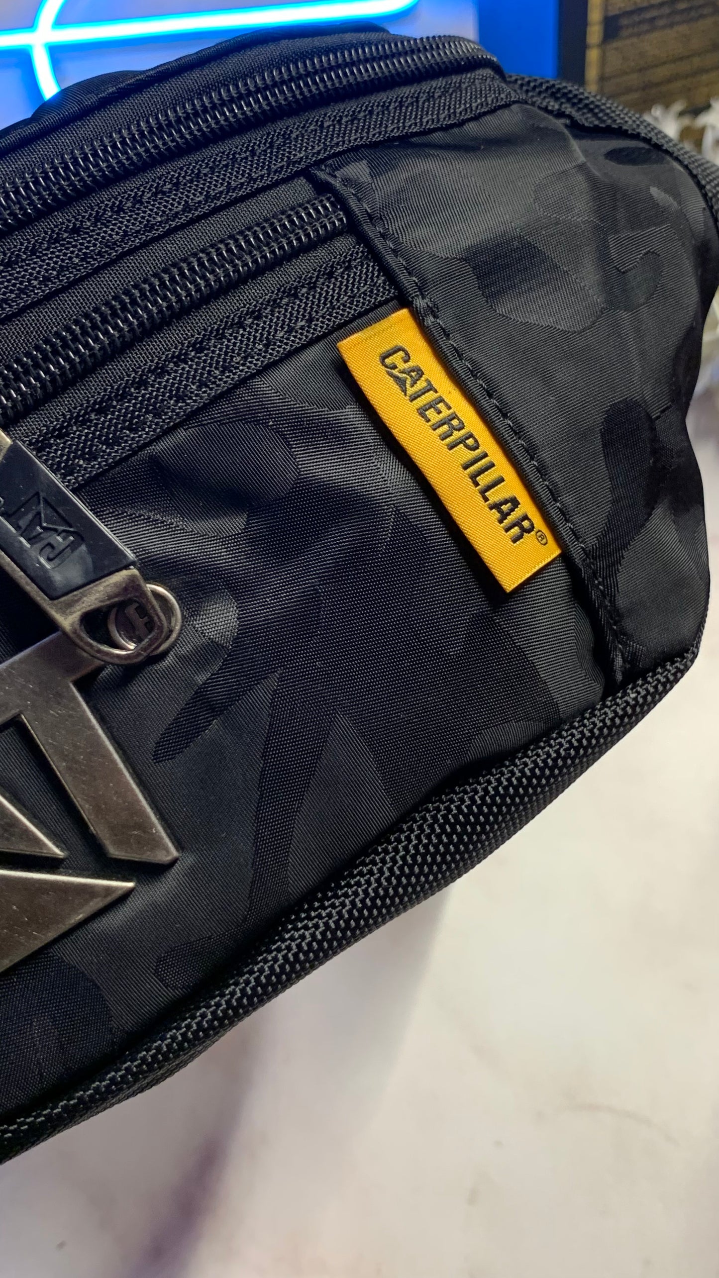 CAT Waist Bag - Mirror
