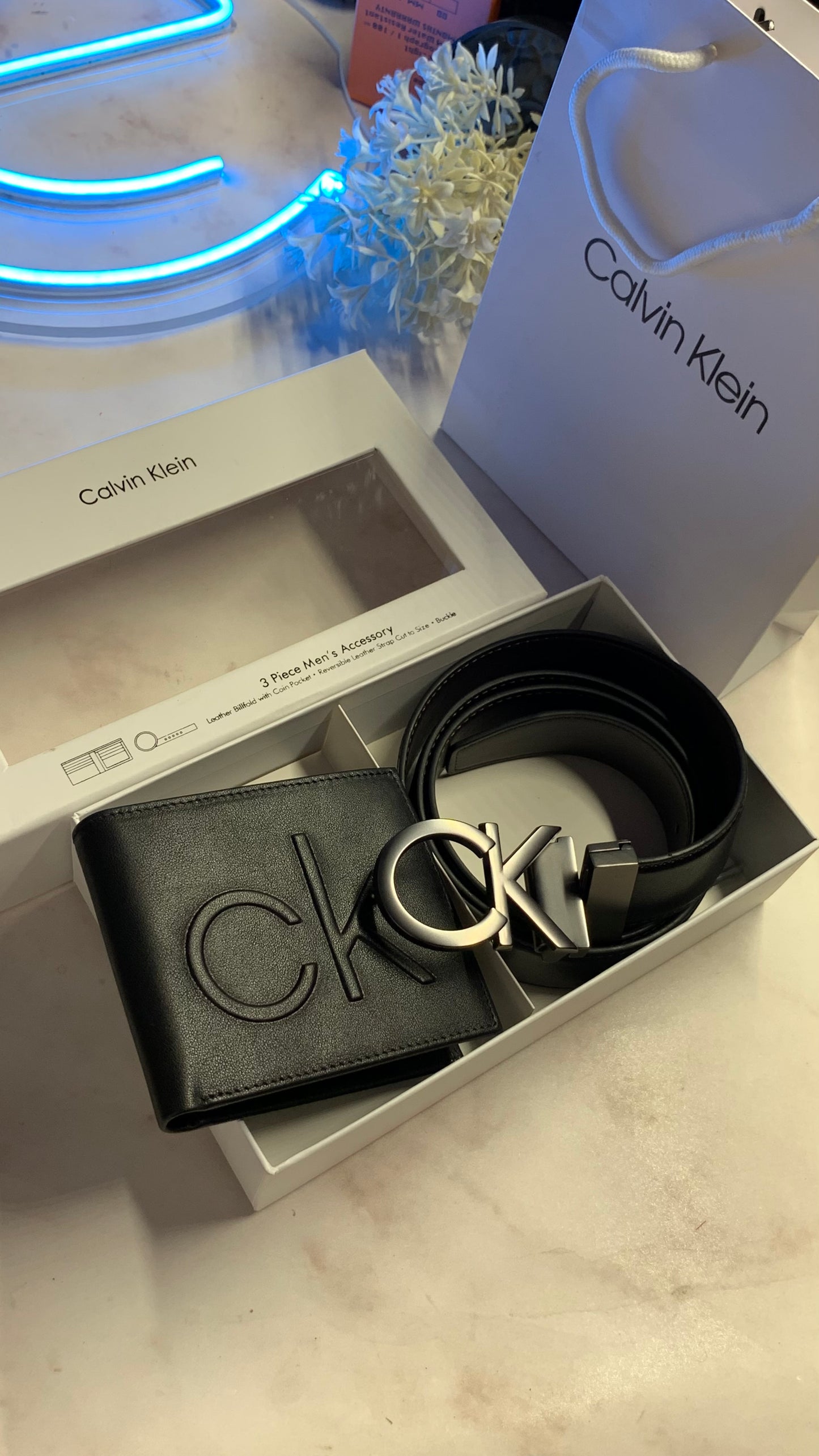 Calvin Klein Wallet & Doubleface Belt Set - CK Logo
