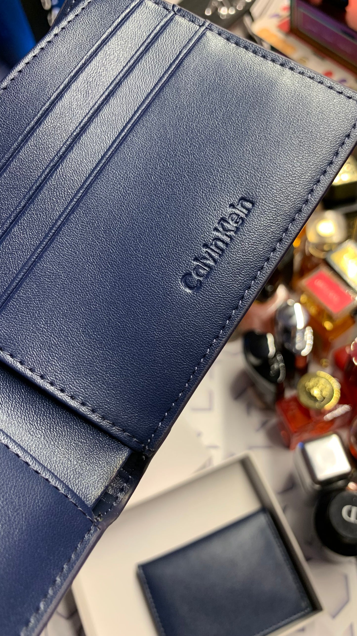 Calvin Klein Wallet with ID holder - Basic Navy Blue