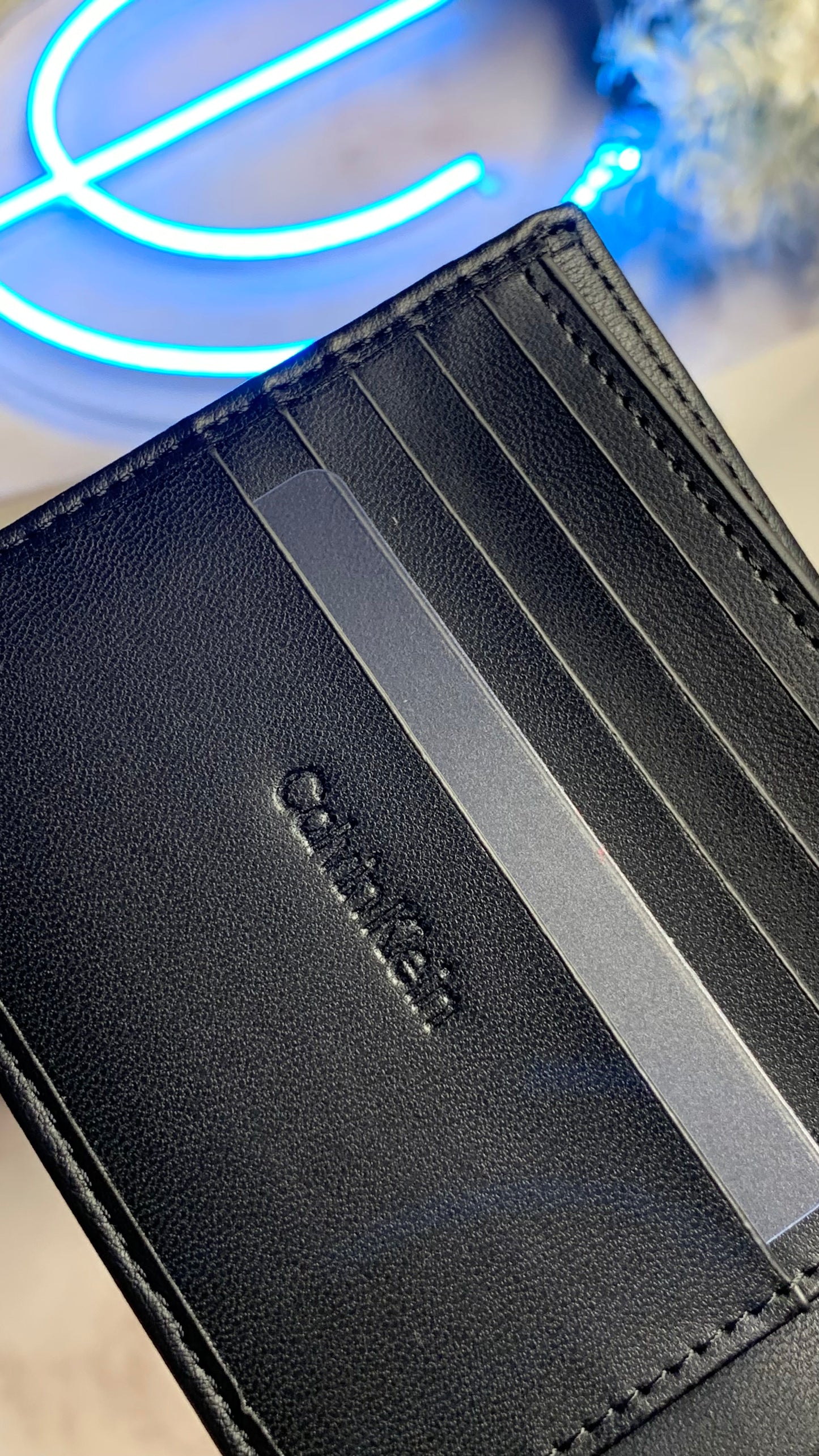 Calvin Klein Basic Bifold Wallet - ck logo
