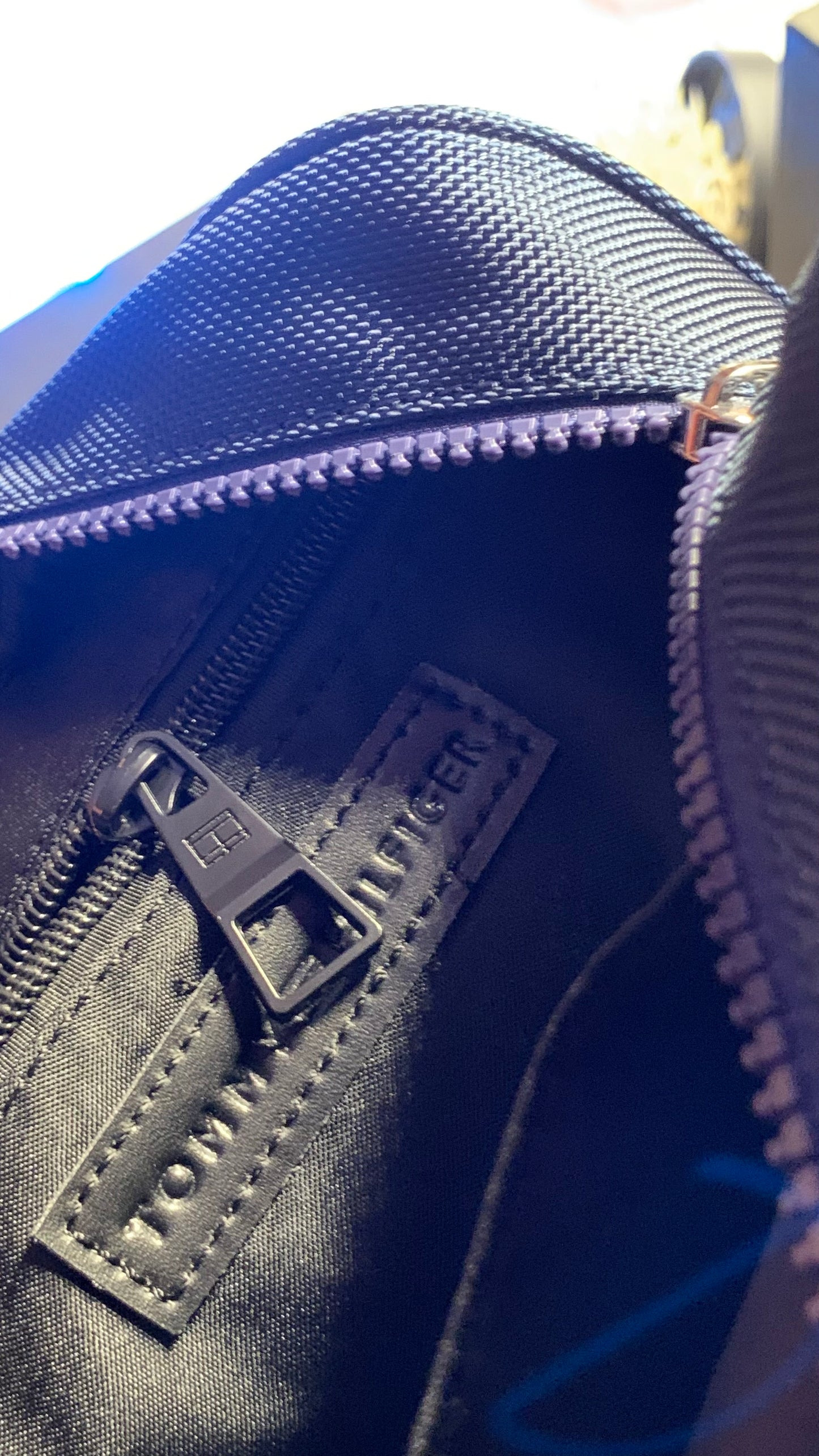 Tommy Hilfiger Handbag With Box - Blue