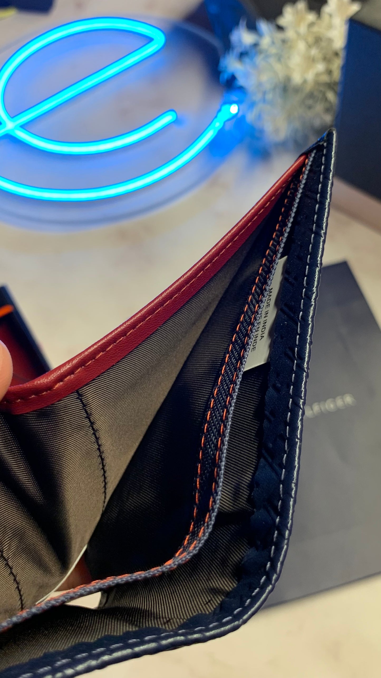 Tommy Hilfiger Bifold Wallet - TH pattern - Blue