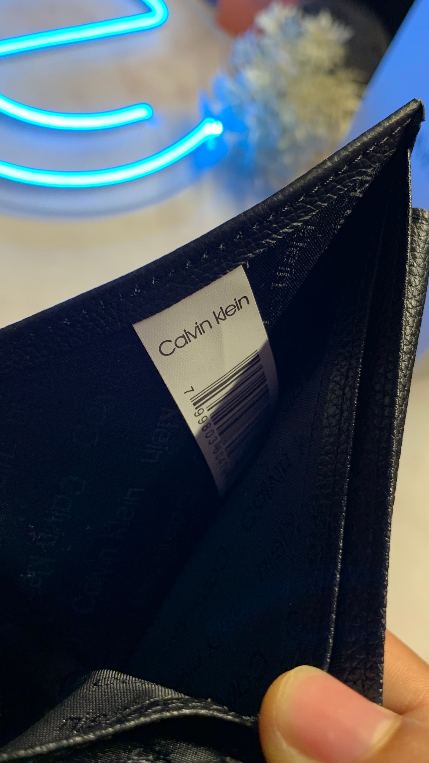 Calvin Klein Basic Wallet