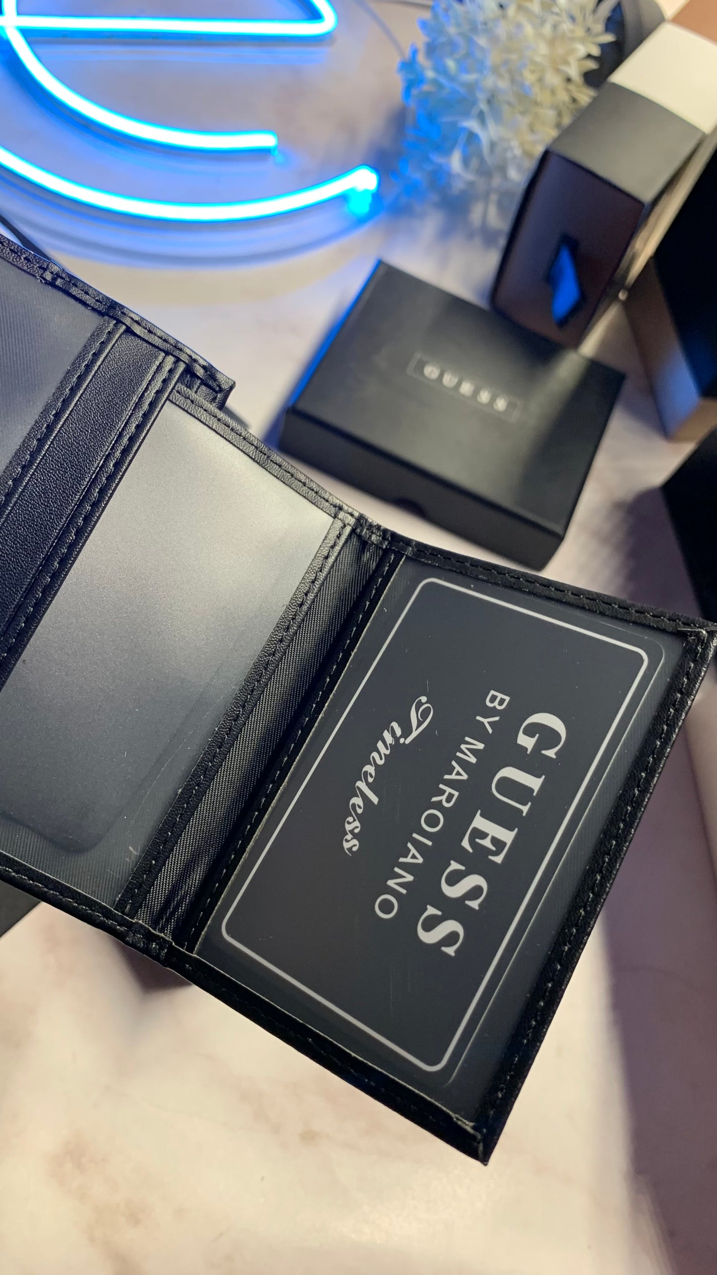 Guess Wallet For Men With ID Holder