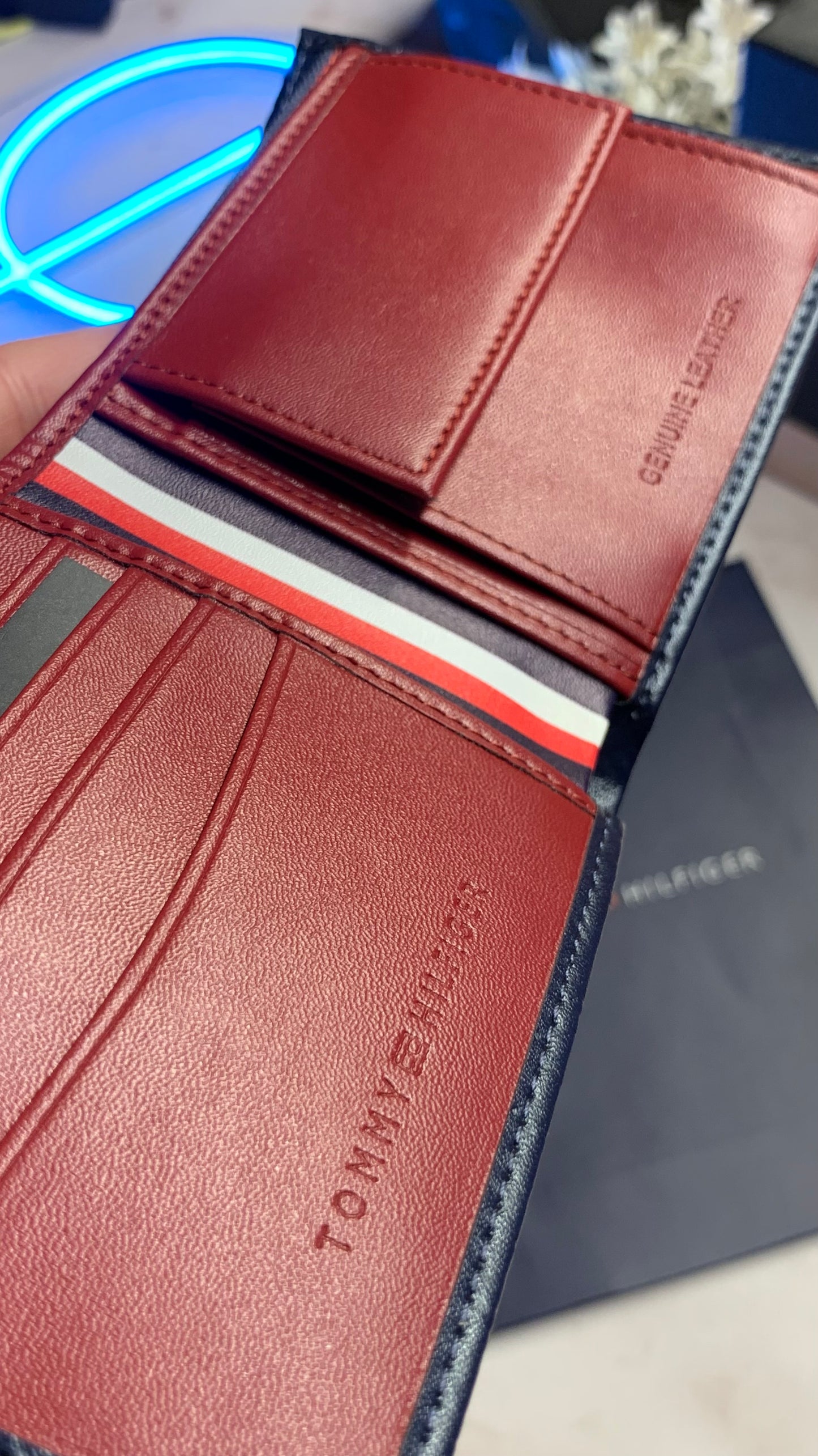 Tommy Hilfiger Bifold Wallet - TH pattern - Blue