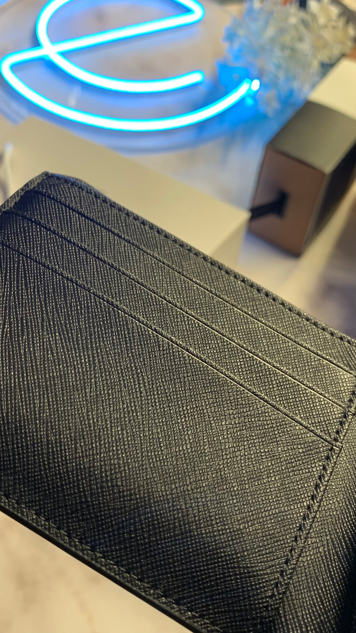Calvin Klein Basic Wallet With ID Holder - Black