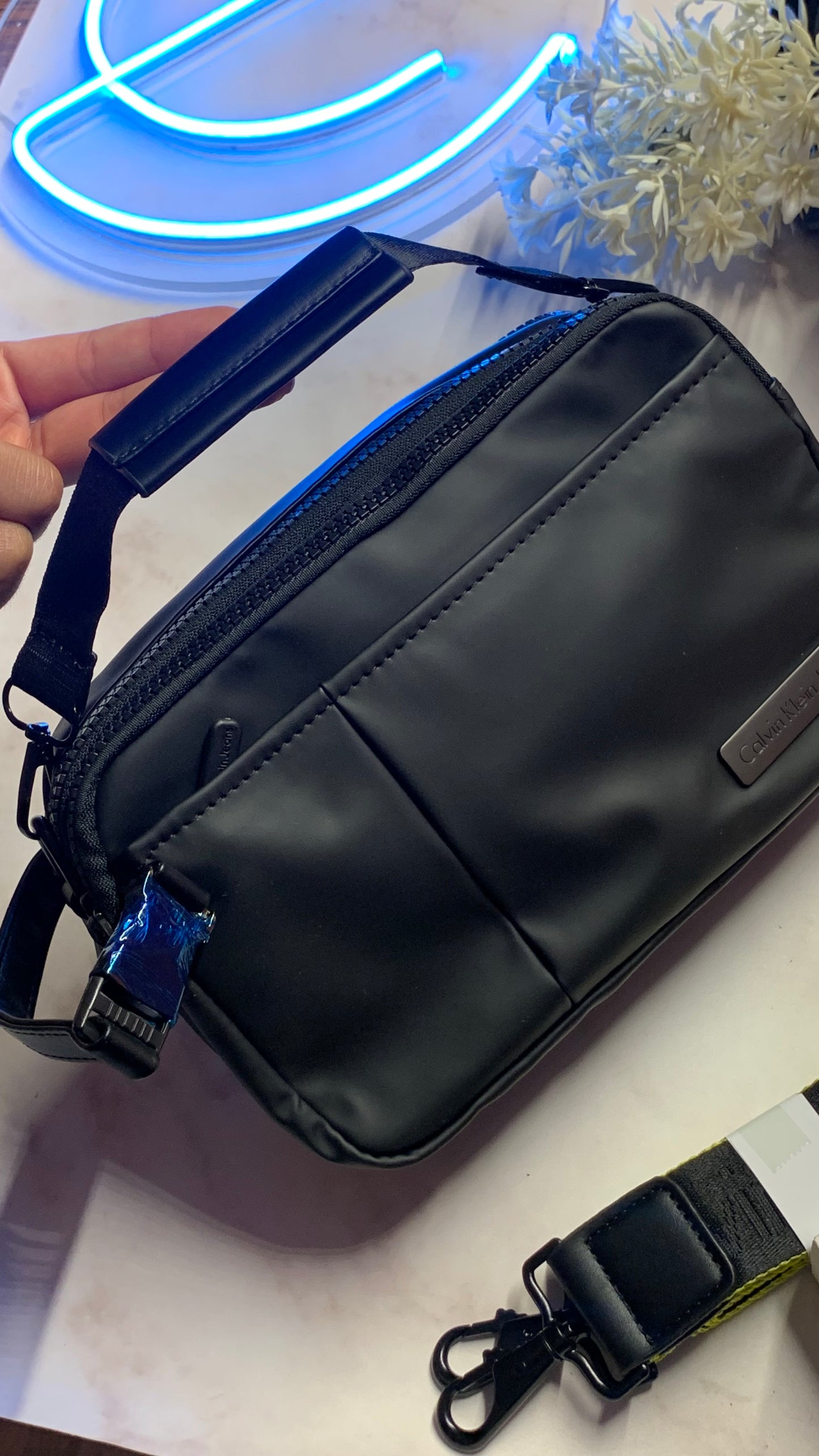 Calvin Klein 3x1 Bag - HandBag & CrossBag