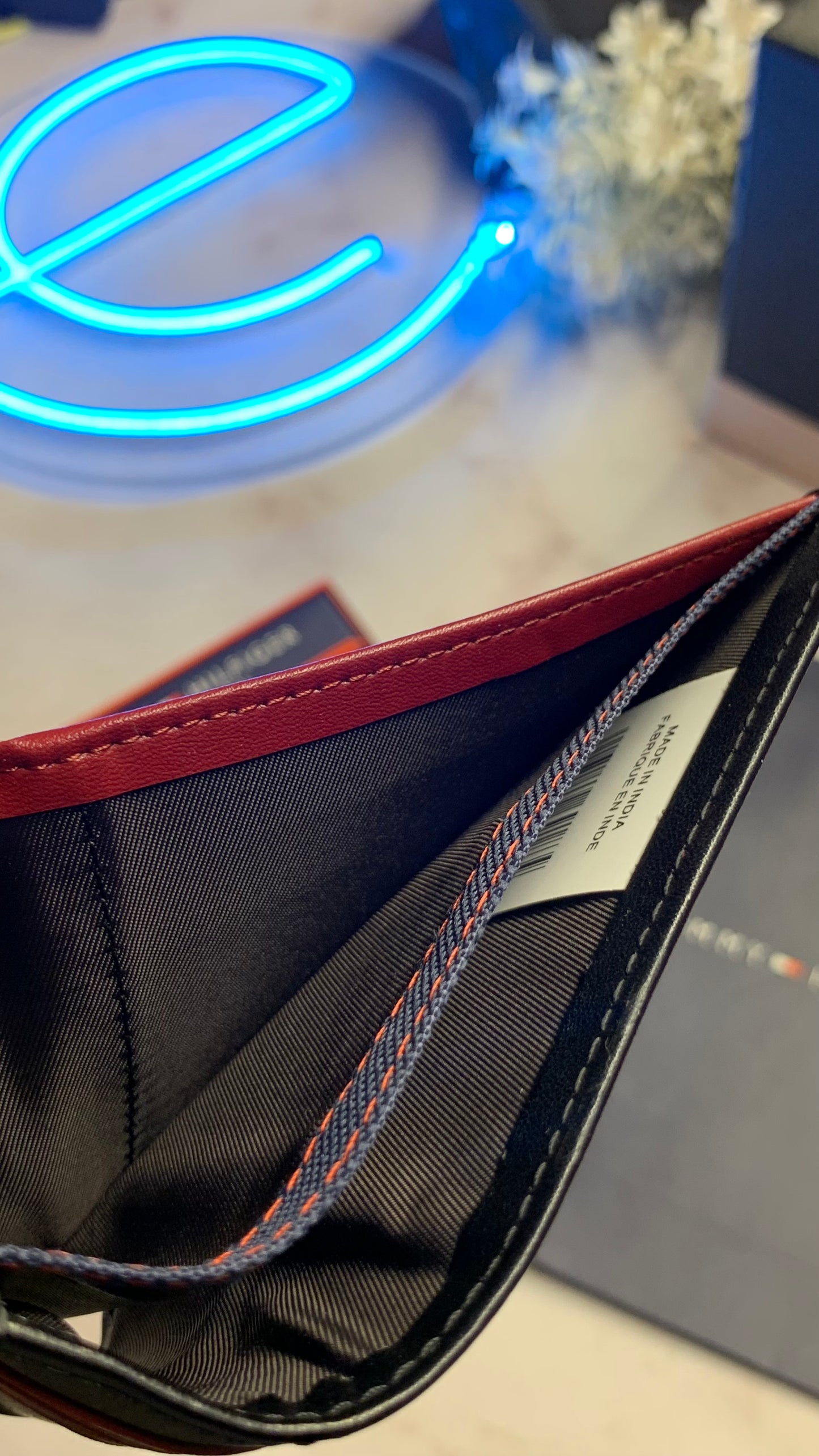 Tommy Hilfiger Bifold Wallet