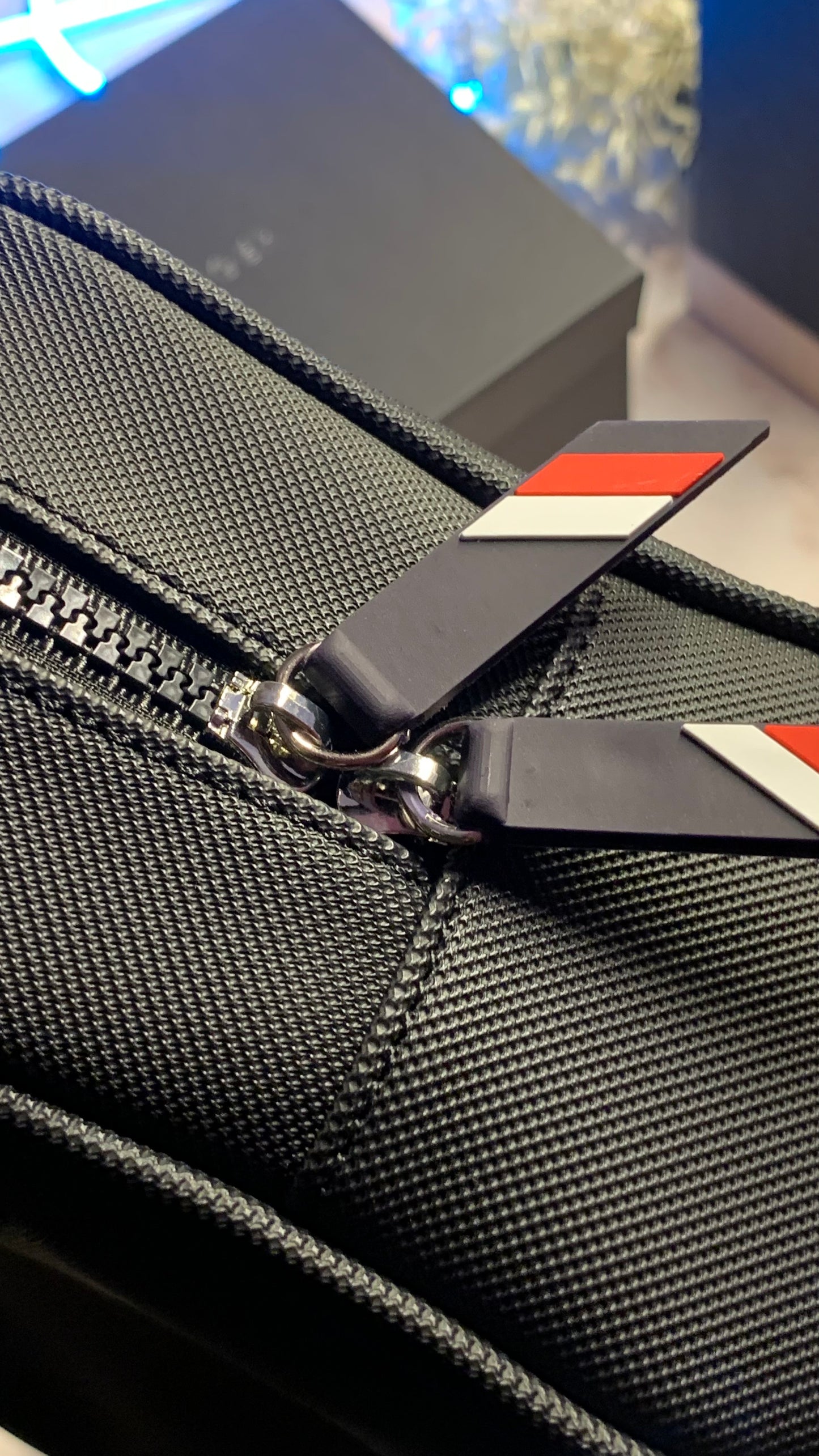 Tommy Hilfiger HandBag With Box