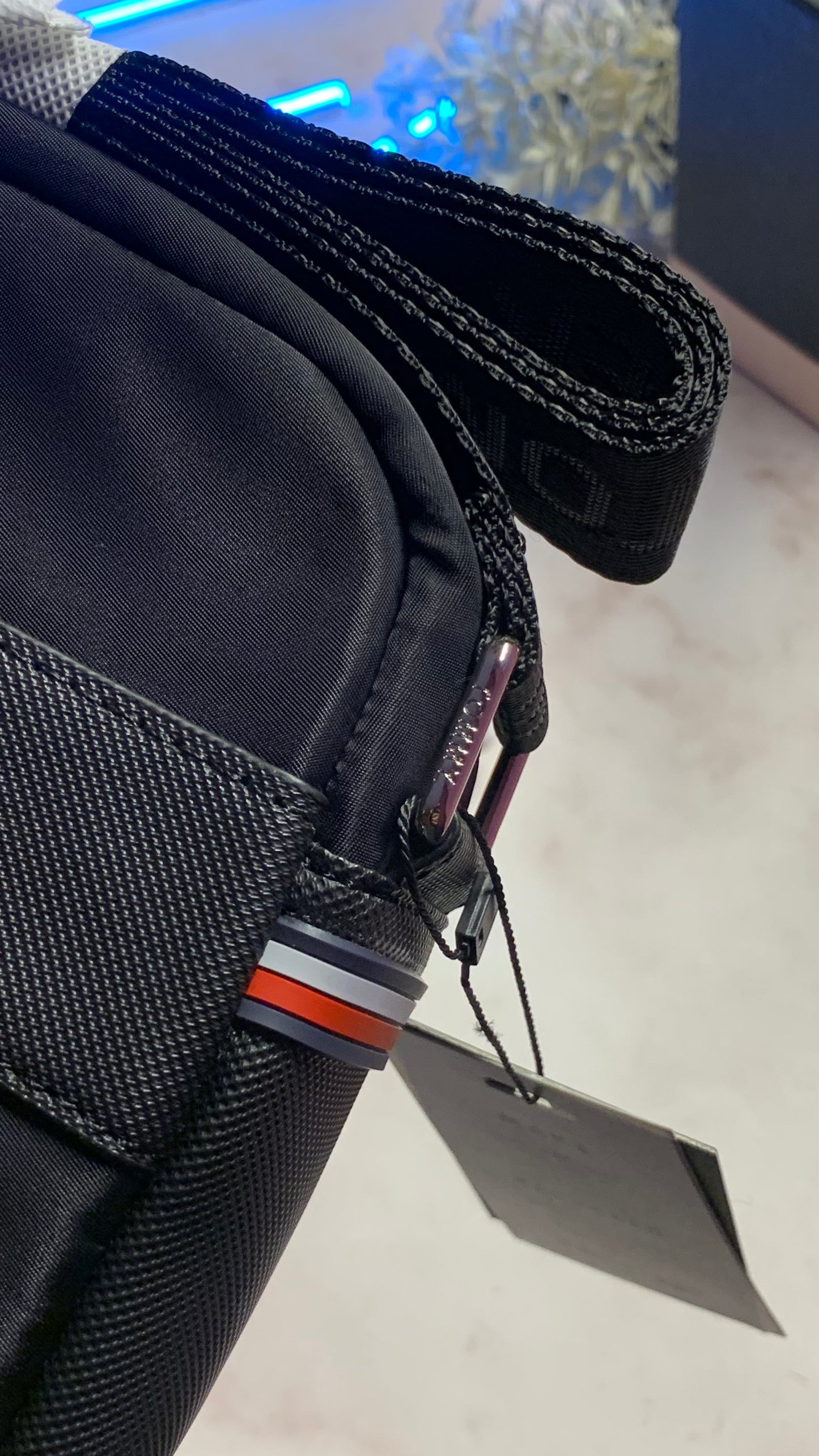 Tommy Hilfiger CrossBag