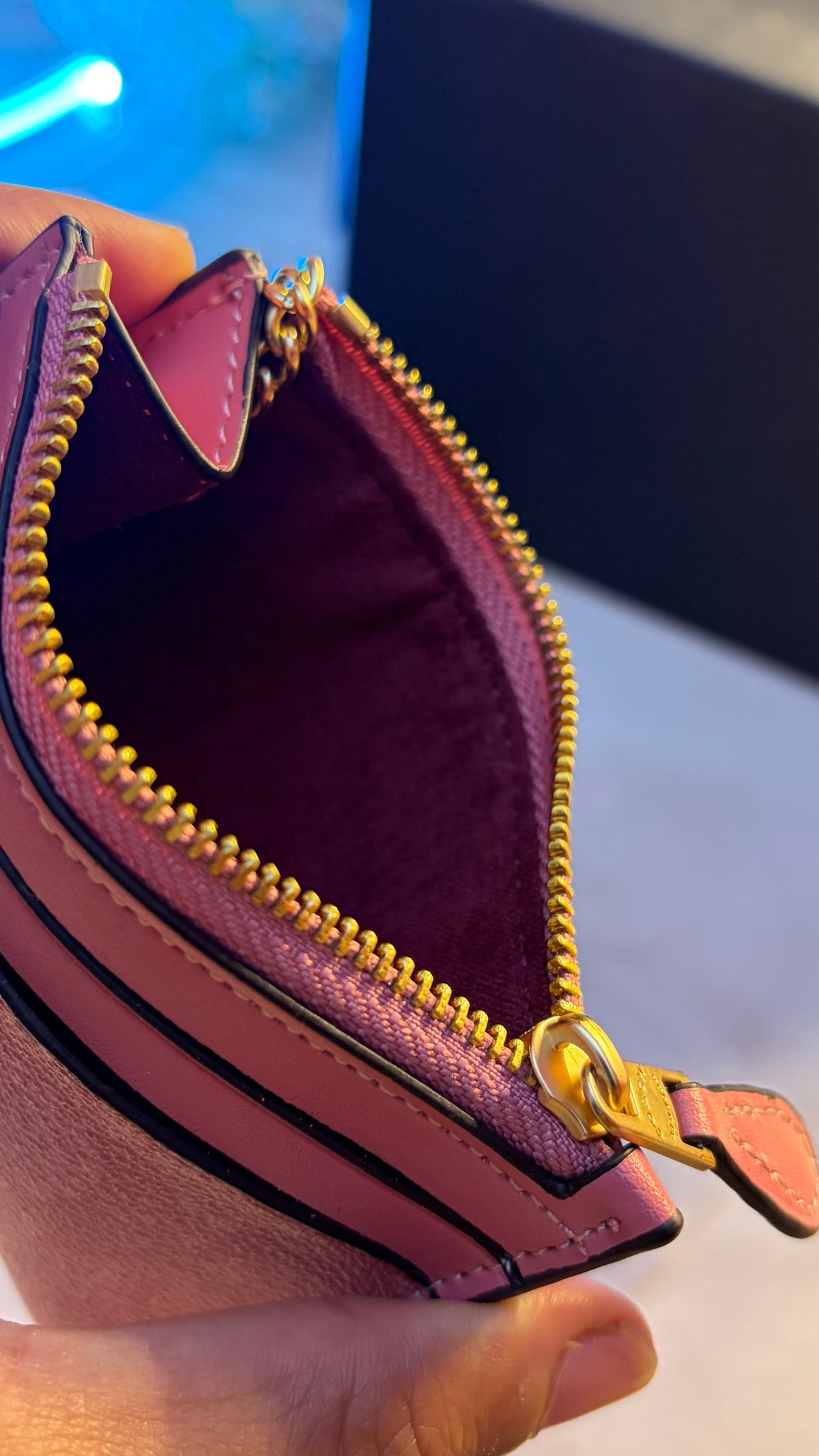 Coach Zipper Cardholder - Premium Quality