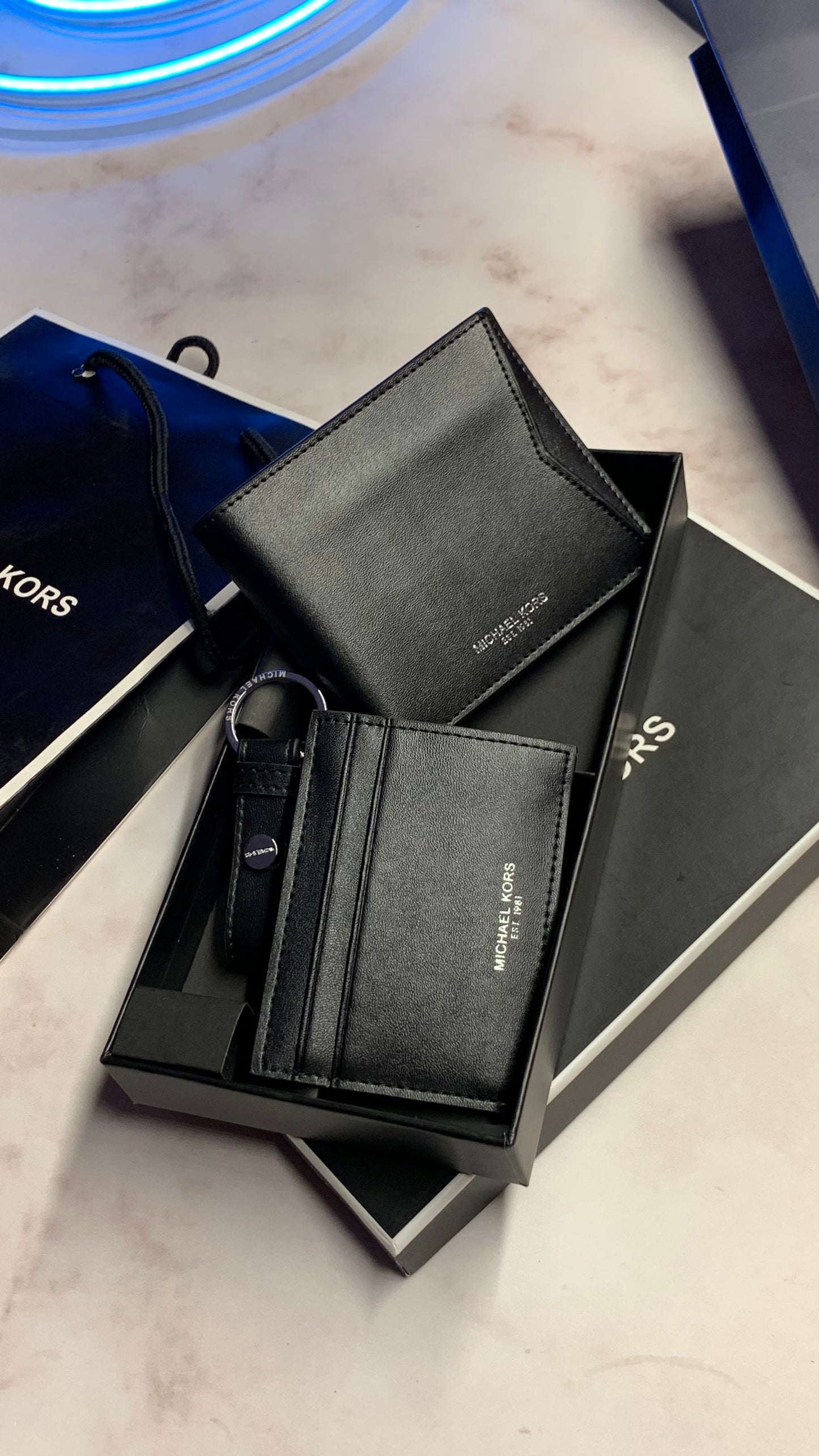 Michael Kors - Wallet, Cardholder & keychain set