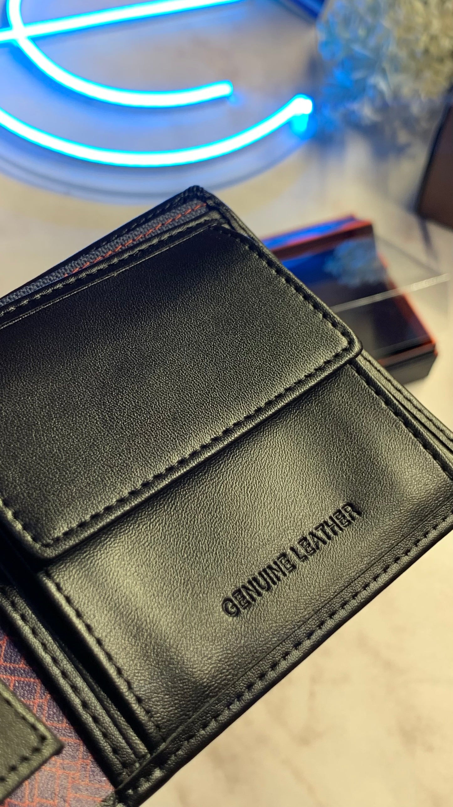 Tommy Hilfiger Bifold Wallet