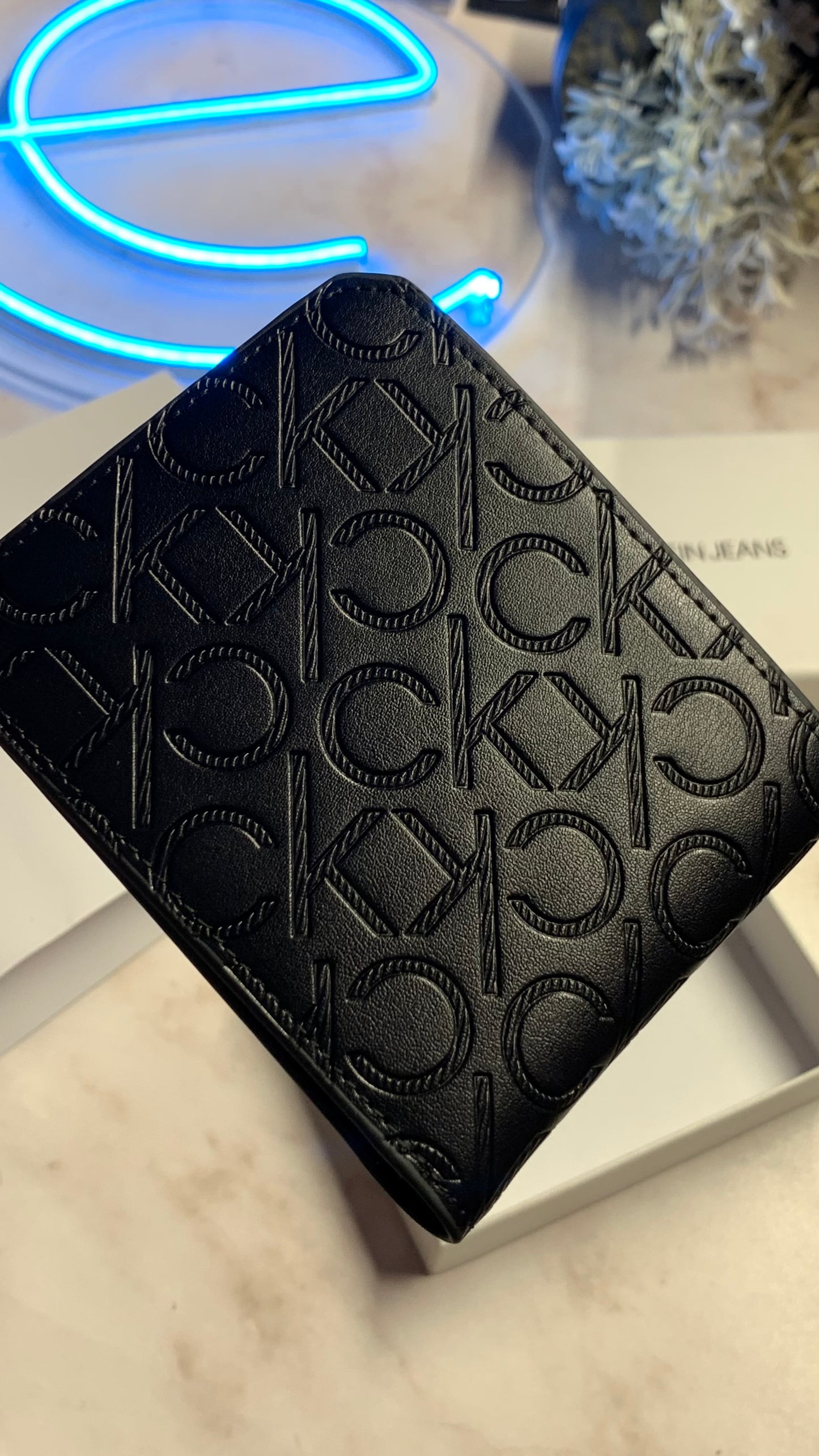 Calvin Klein Wallet With Id Holder