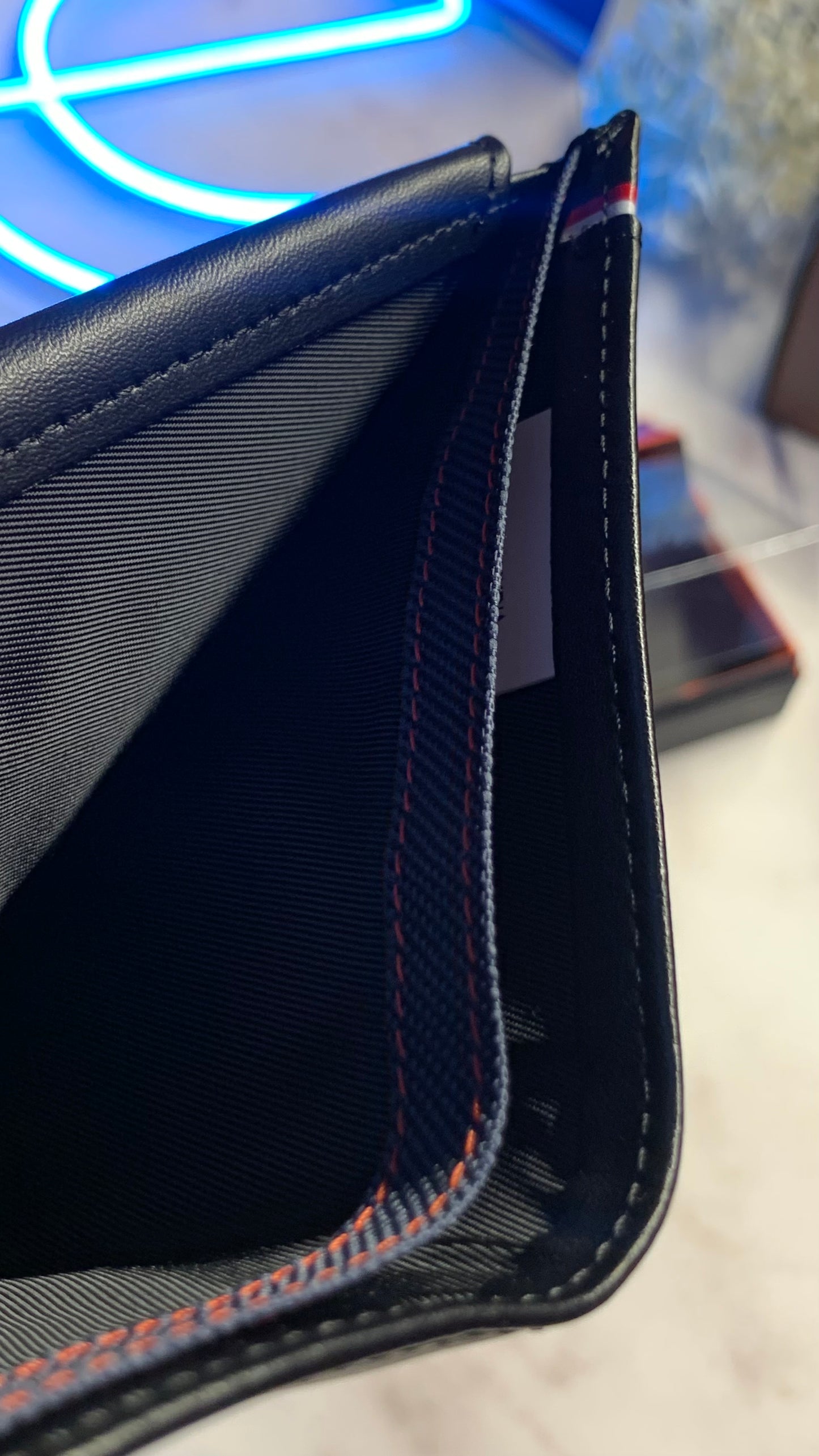 Tommy Hilfiger Bifold Wallet