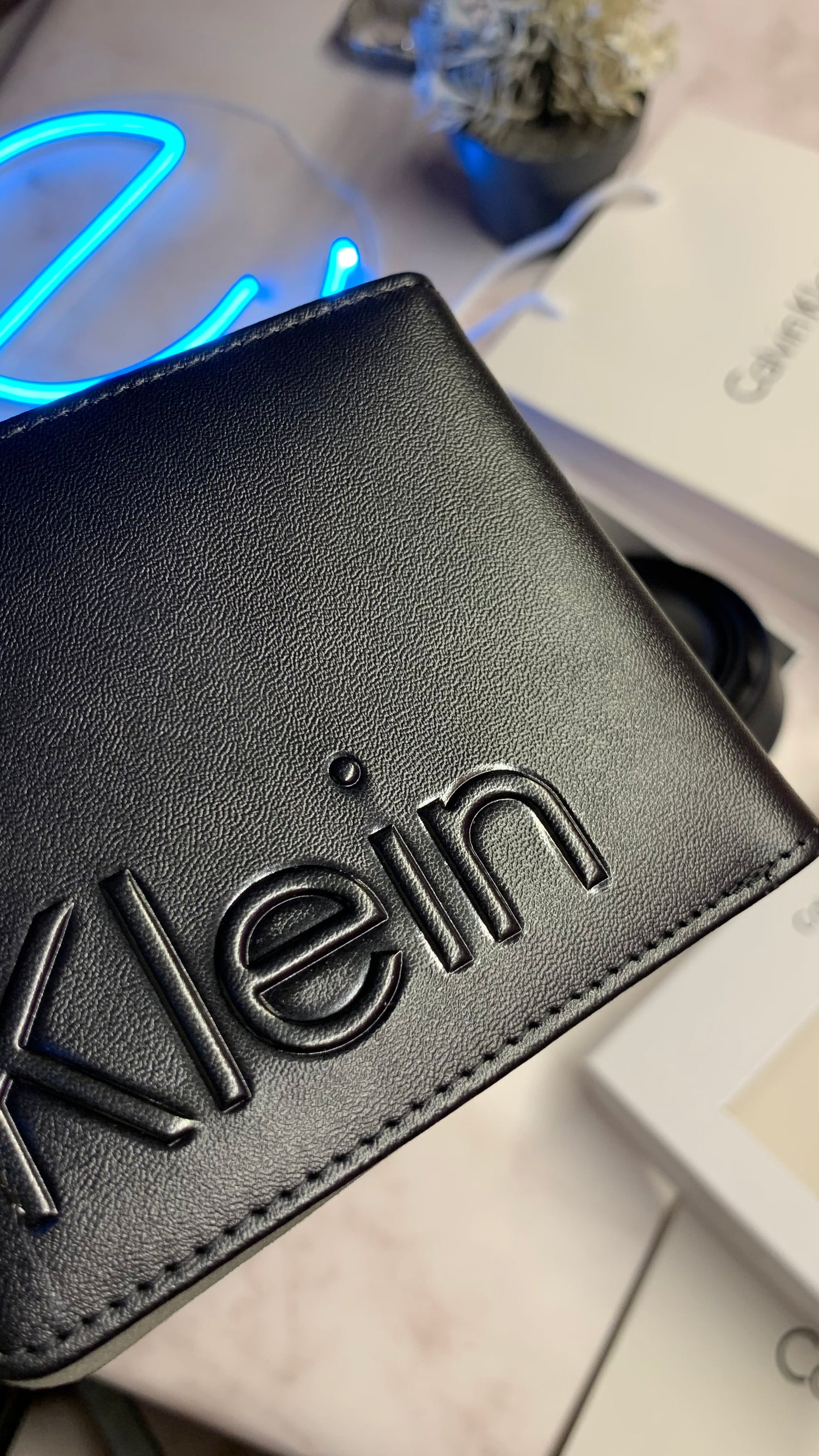 Calvin Klein Set - Wallet & Double face belt set