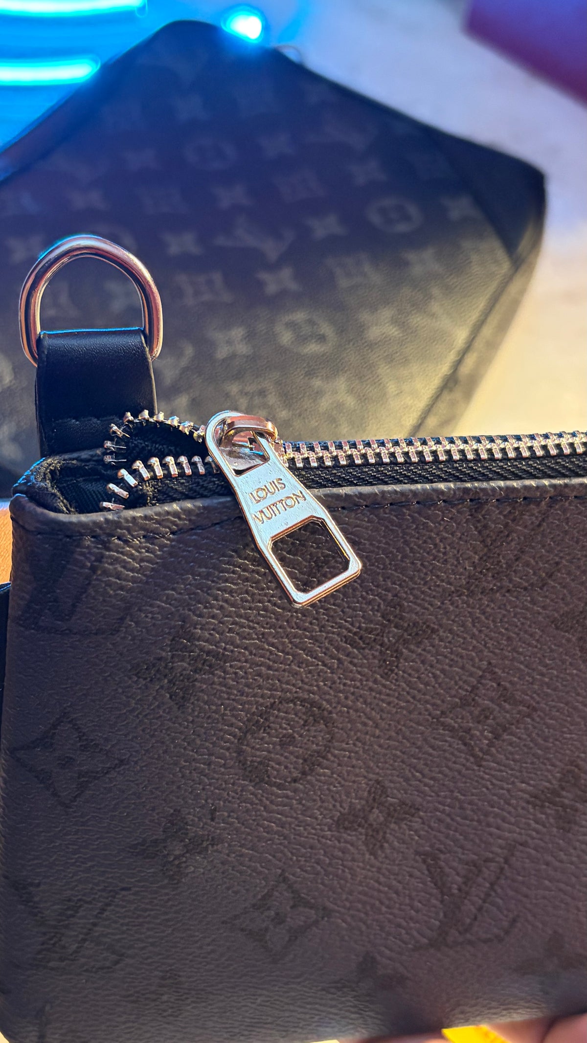 Louis Vuitton Bags Set - 3 Pcs - 2x1 Clutch & Crossbag