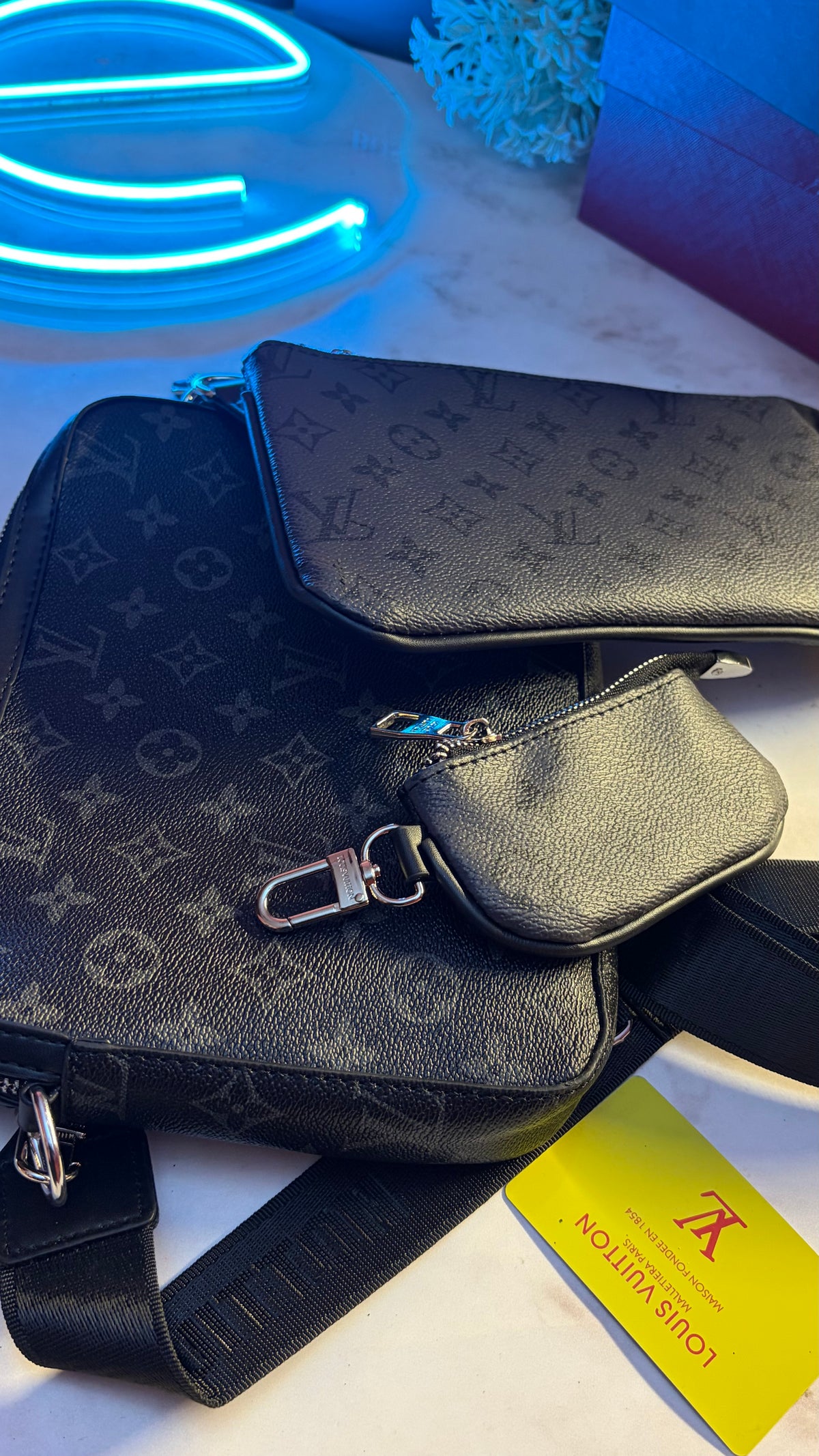 Louis Vuitton Bags Set - 3 Pcs - 2x1 Clutch & Crossbag