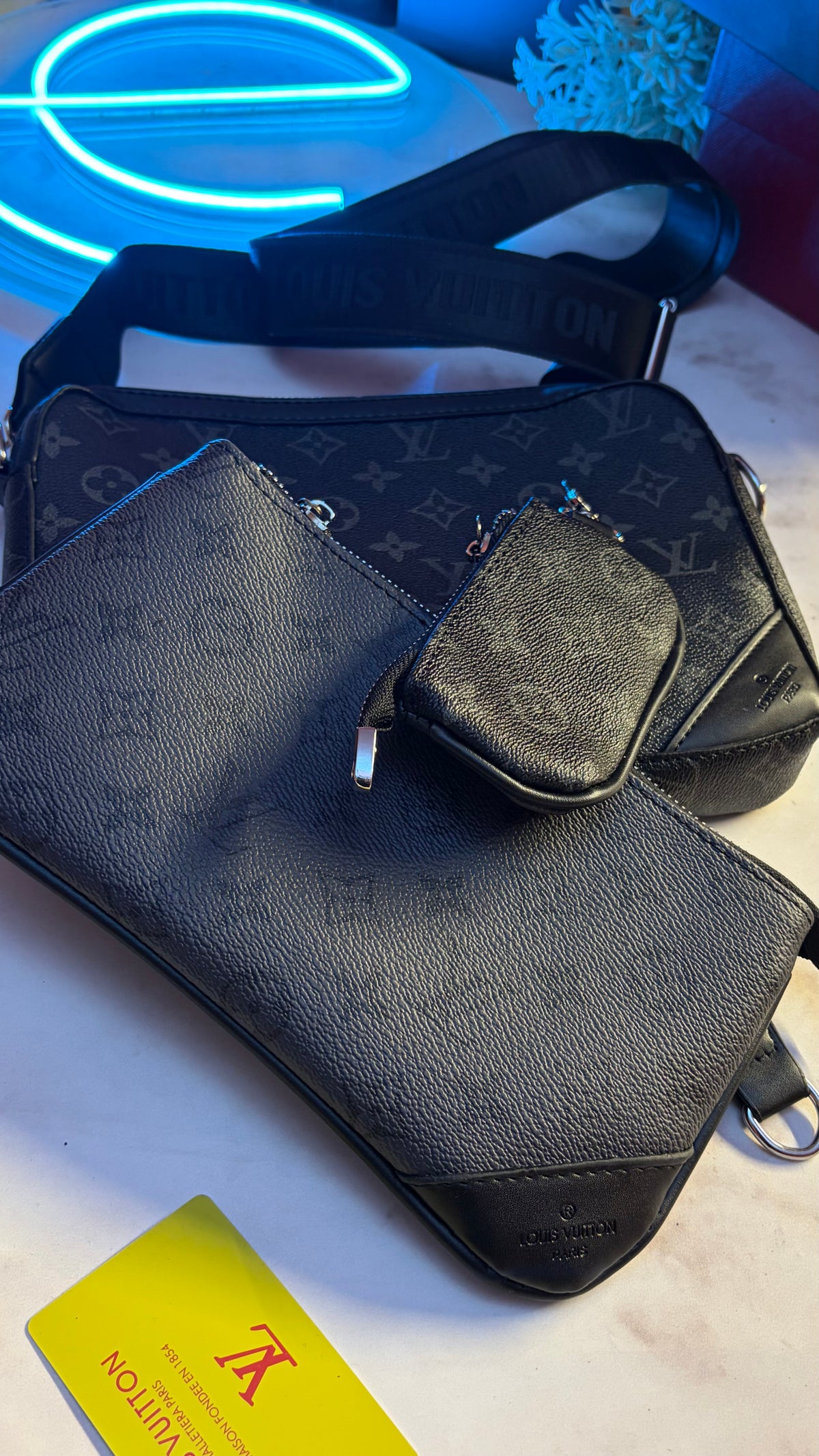 Louis Vuitton Bags Set - 3 Pcs - 2x1 Clutch & Crossbag