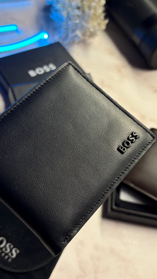 Boss Men’s Bifold Wallet - Magnetic Closure