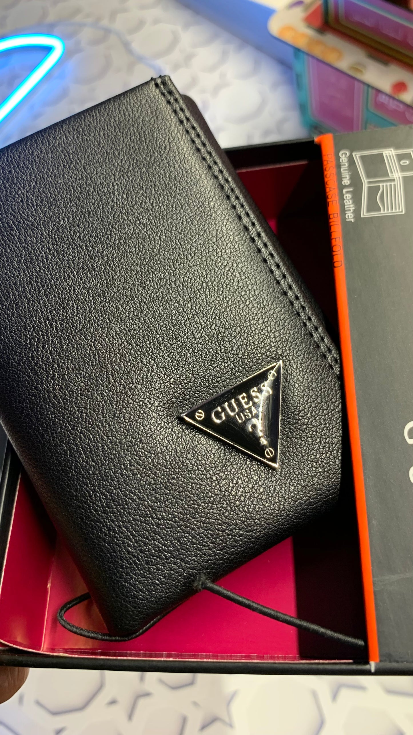 Guess Black Trifold Wallet Triangle Logo