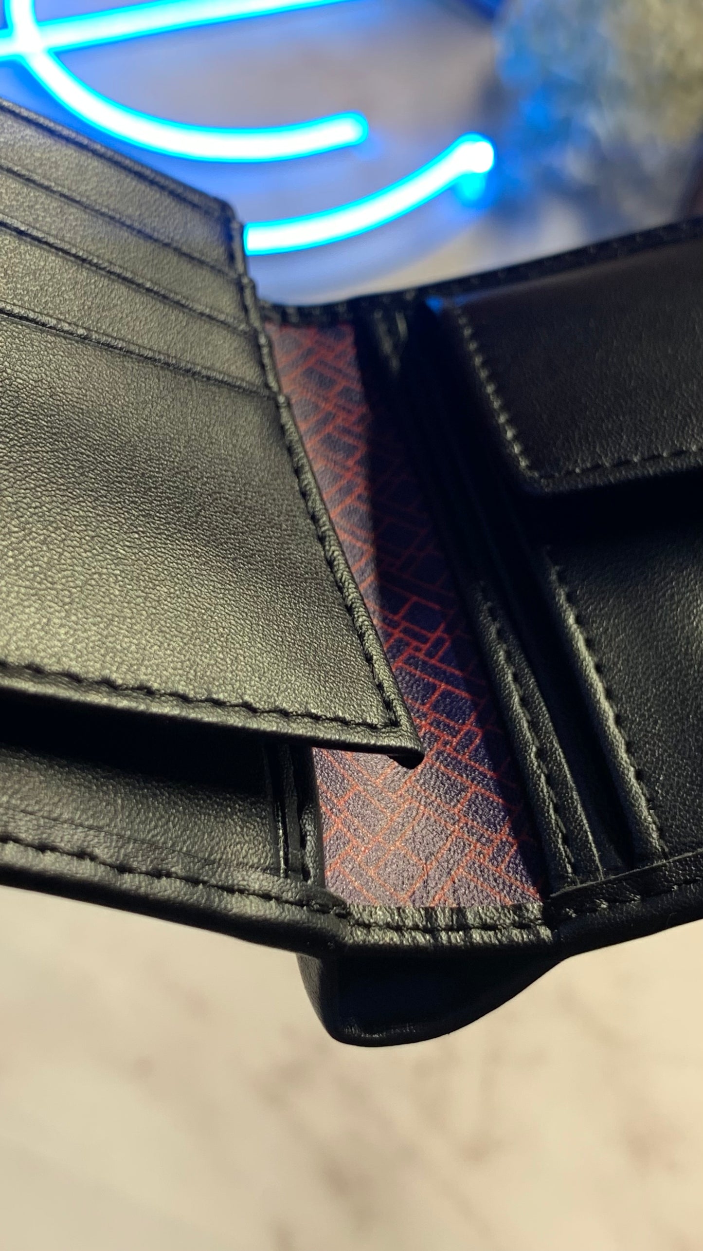 Tommy Hilfiger Bifold Wallet