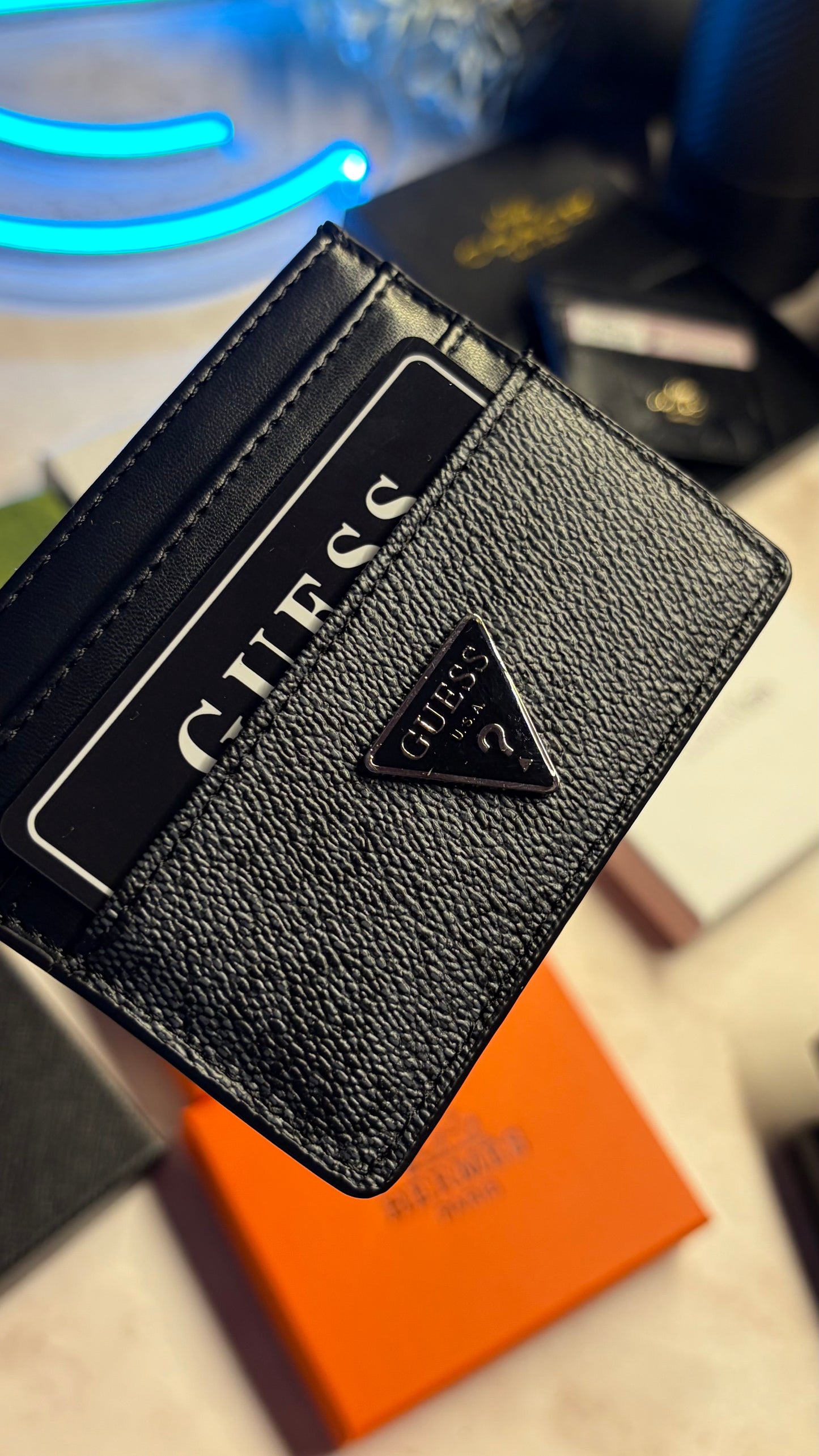 Guess Cardholder With Box