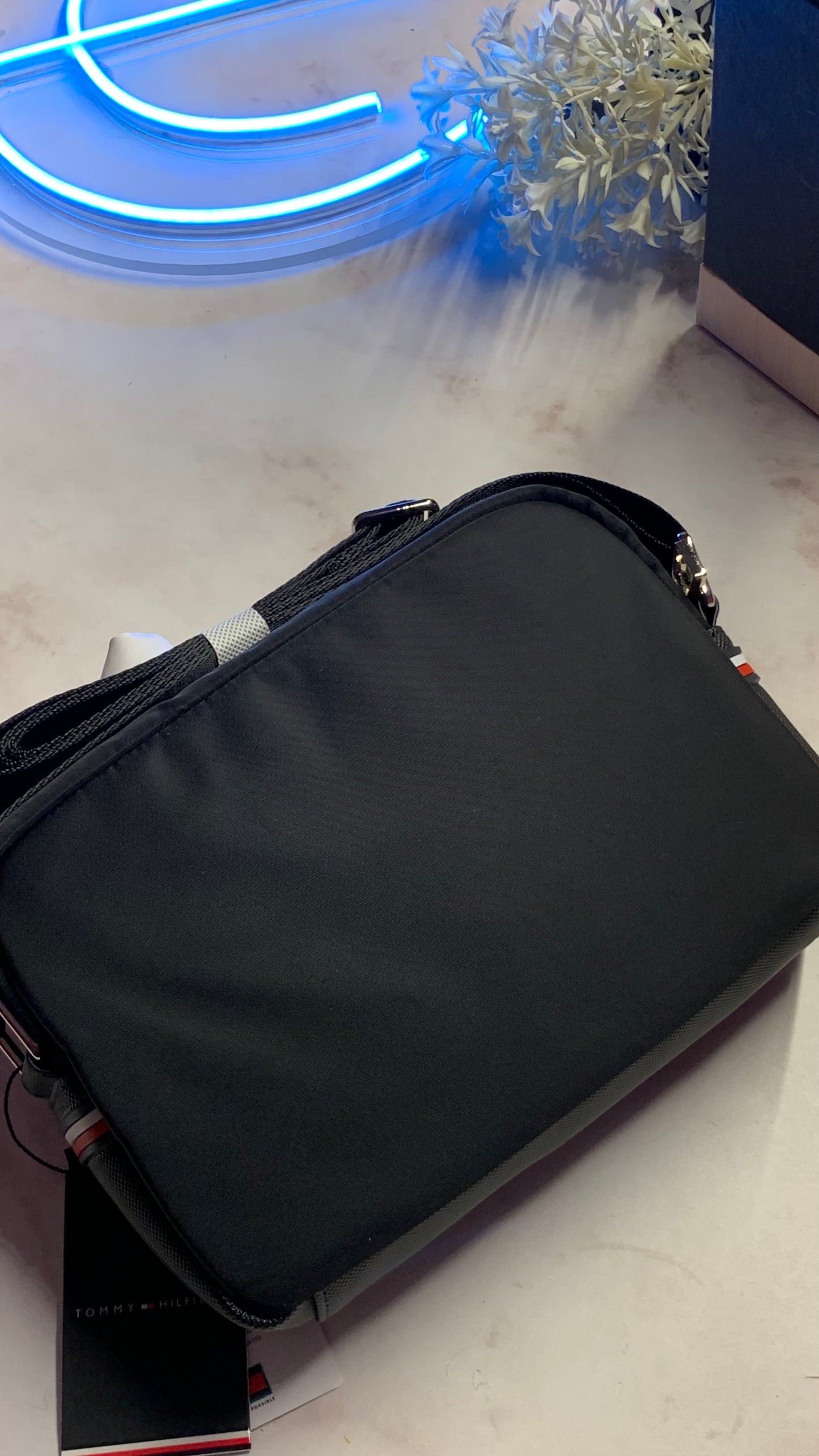 Tommy Hilfiger CrossBag