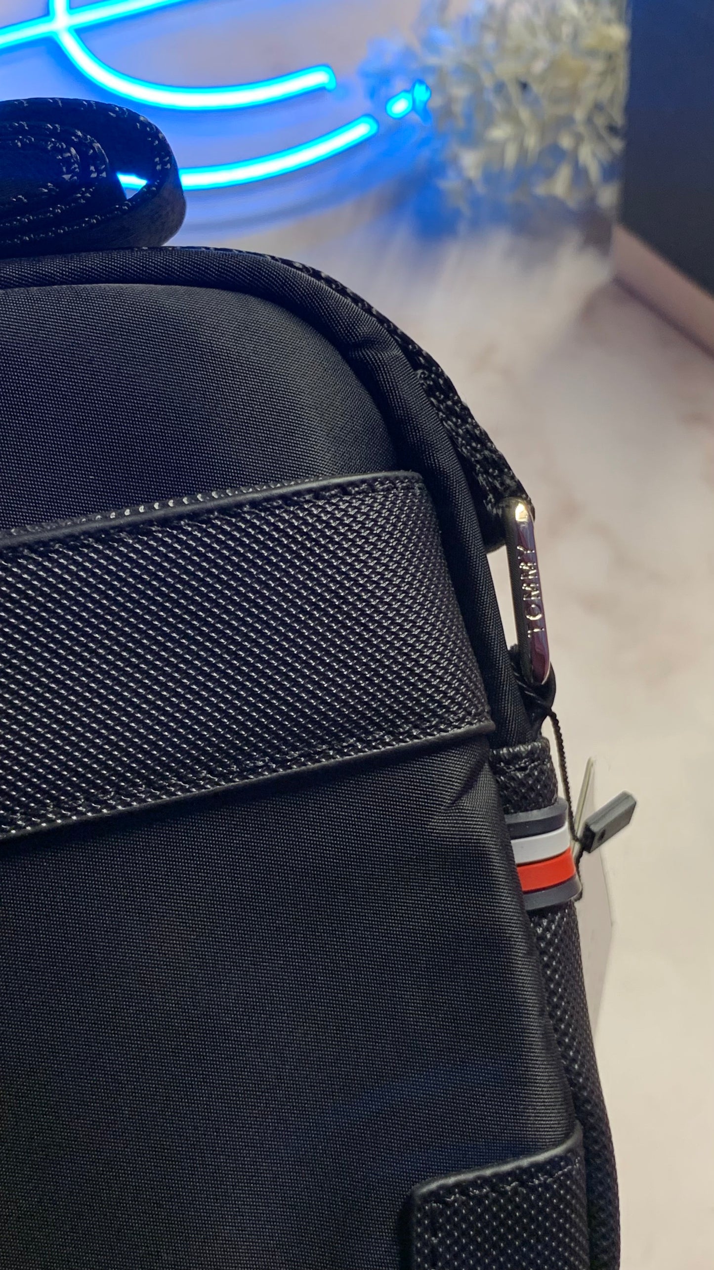 Tommy Hilfiger CrossBag
