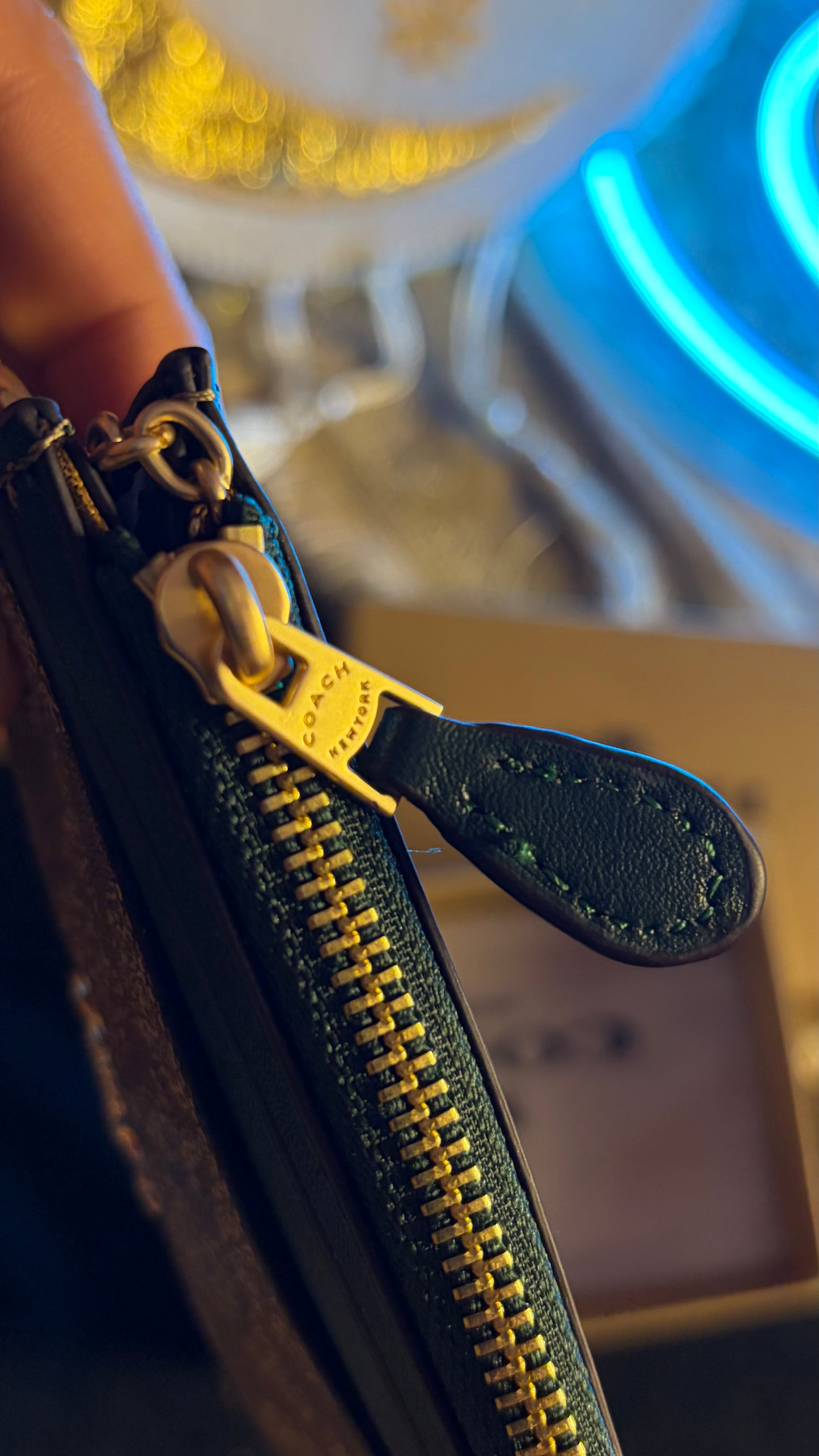 Coach Zipper Cardholder - Premium Quality