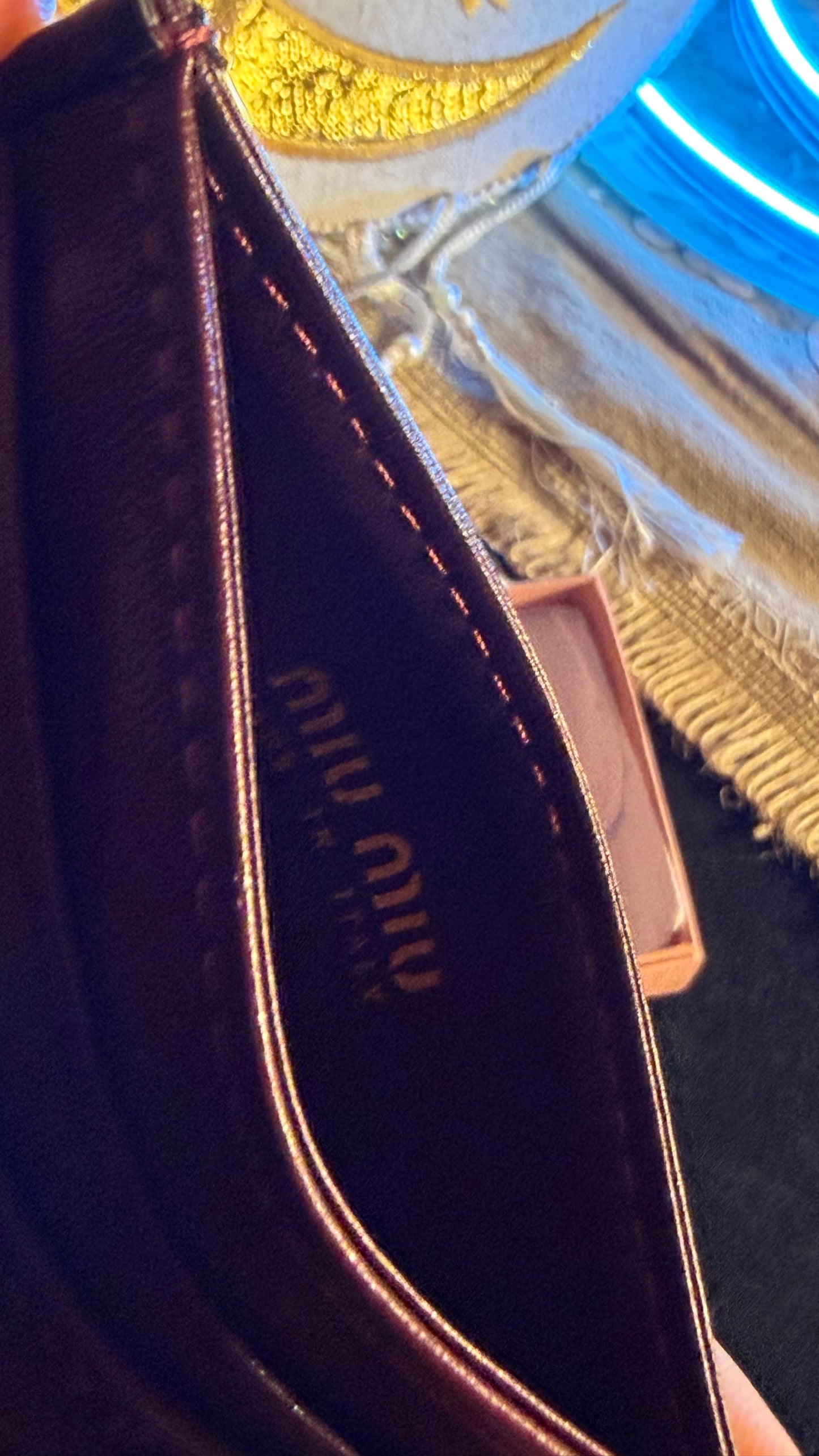 miu miu Burgundy Cardholder - Premium Quality