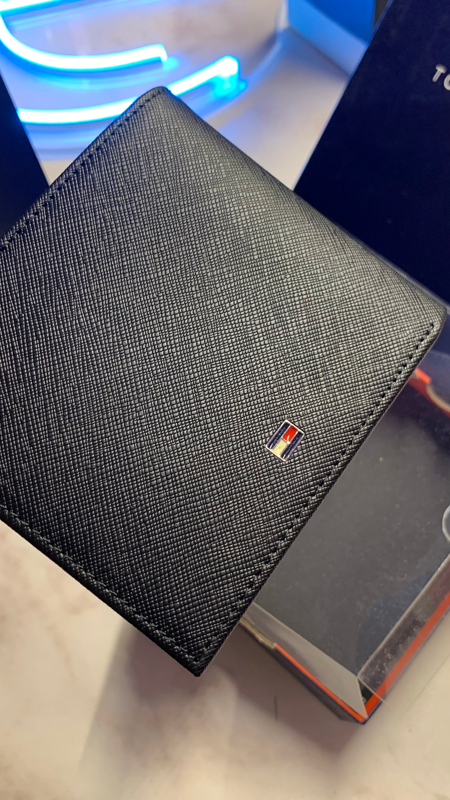 Tommy Hilfiger Wallet